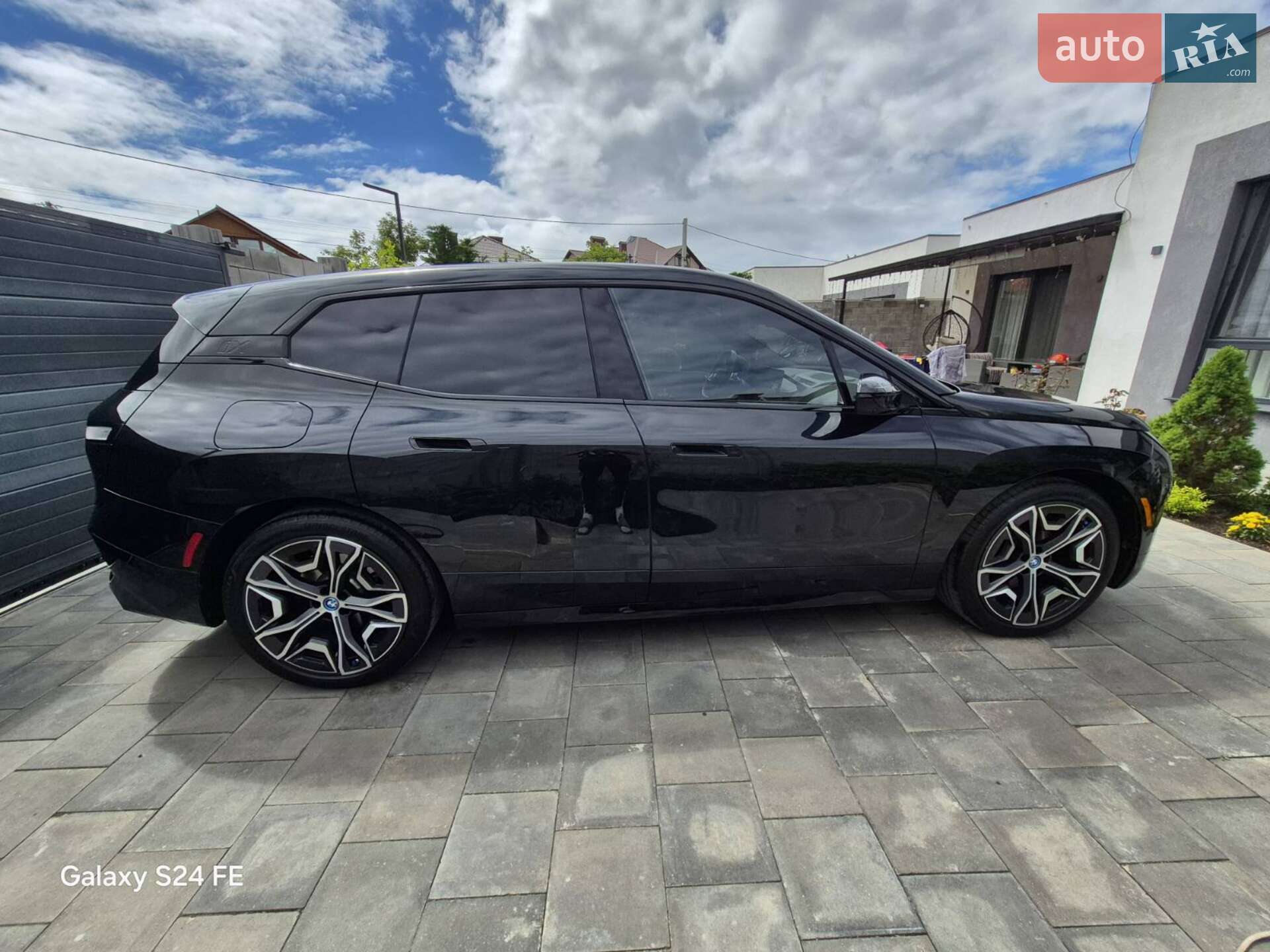 BMW iX 2023 VIN WB523CF03RCP89714 фото оголошення 3 з 28
