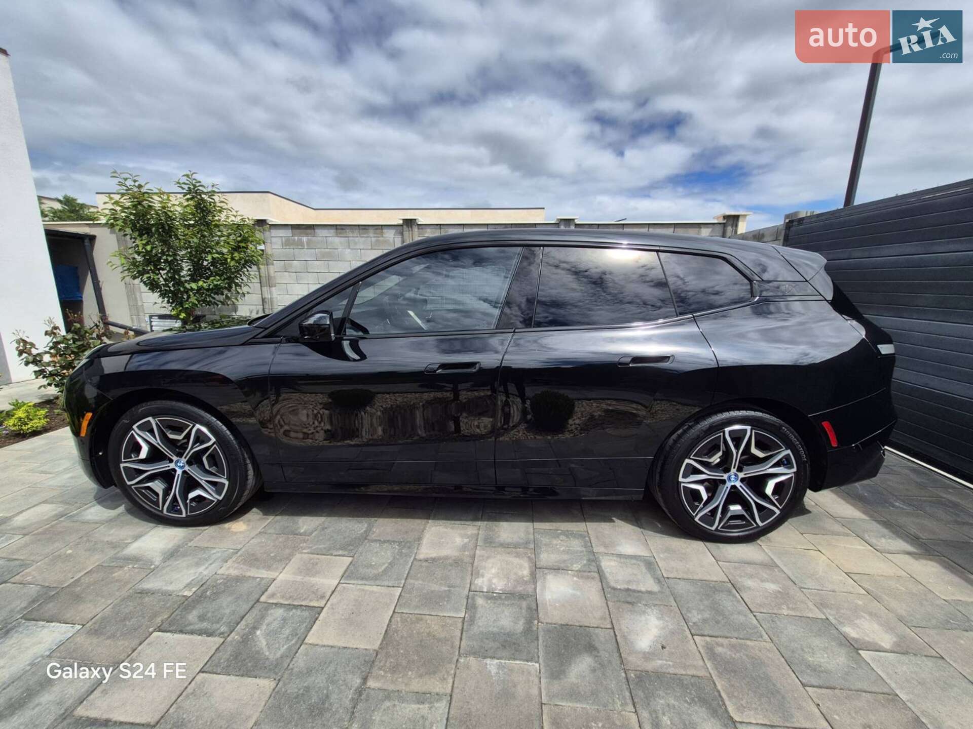 BMW iX 2023 VIN WB523CF03RCP89714 фото оголошення 4 з 28