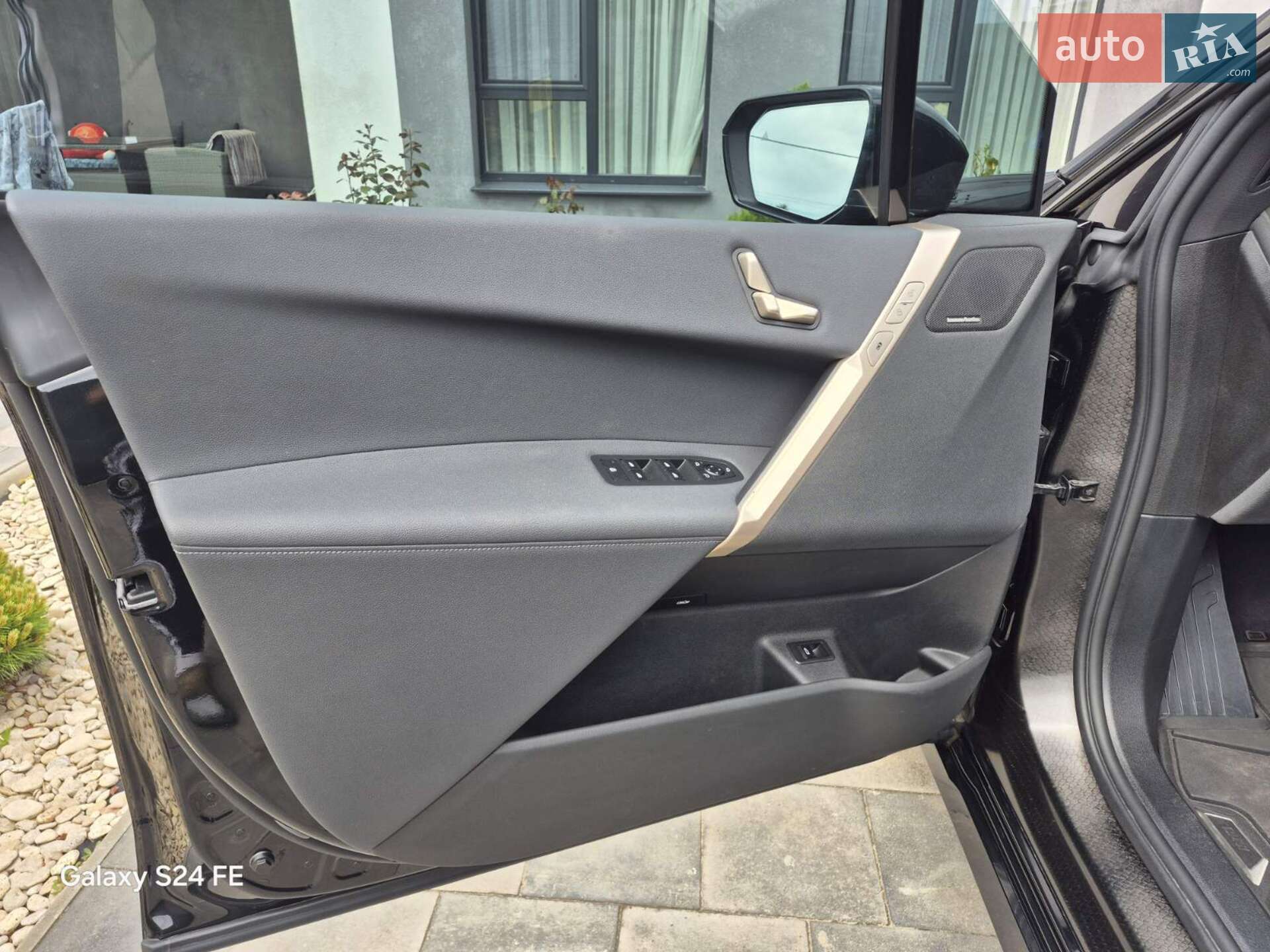 BMW iX 2023 VIN WB523CF03RCP89714 фото оголошення 21 з 28