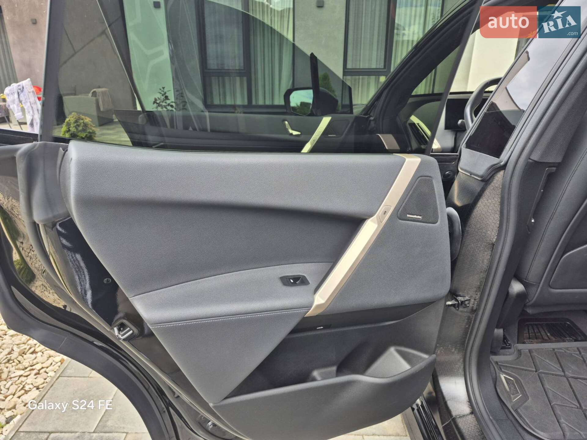BMW iX 2023 VIN WB523CF03RCP89714 фото оголошення 24 з 28