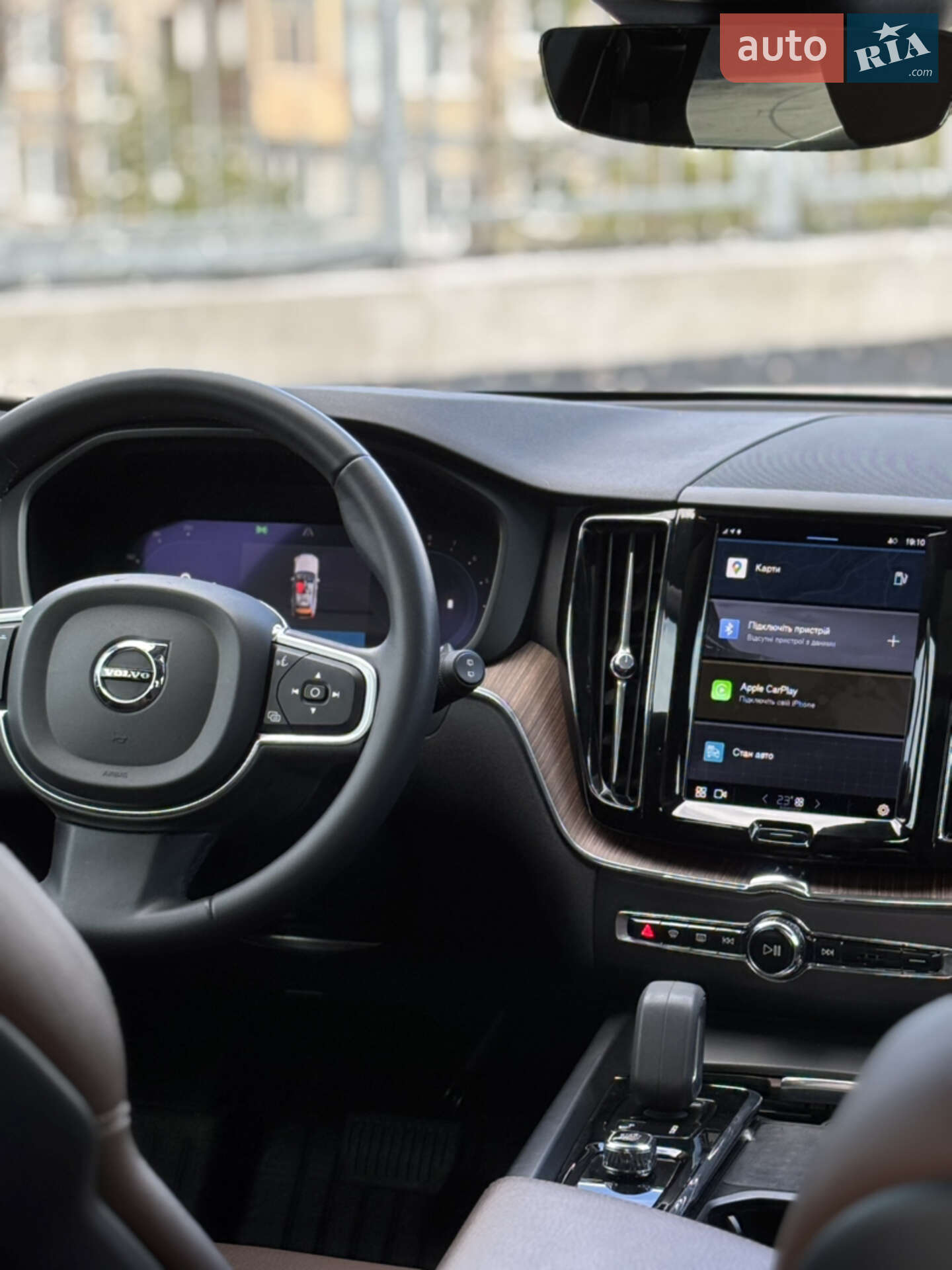 Volvo XC60 2022 VIN YV4L12DK2N1051287 фото оголошення 16 з 25