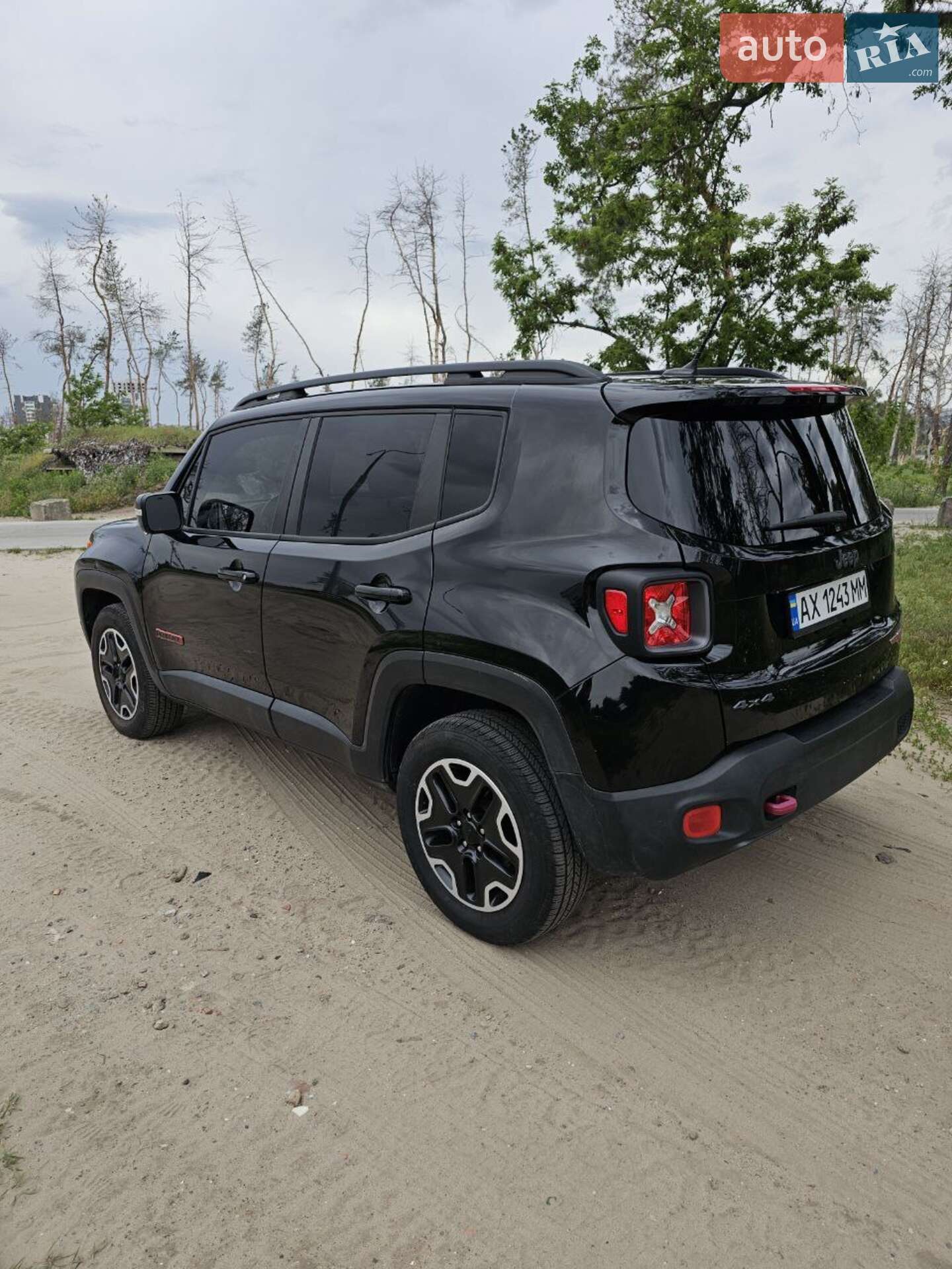 Jeep Renegade 2017 VIN ZACCJBCB2HPF81252 фото оголошення 14 з 15
