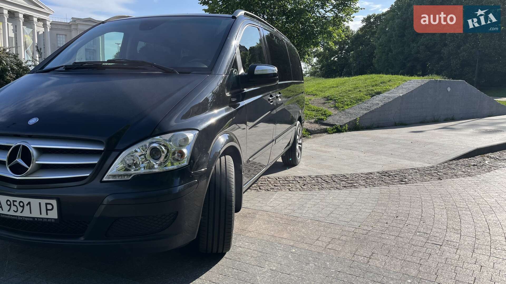 Mercedes-Benz Viano 2013 VIN WDF63981313804666 фото оголошення 4 з 146