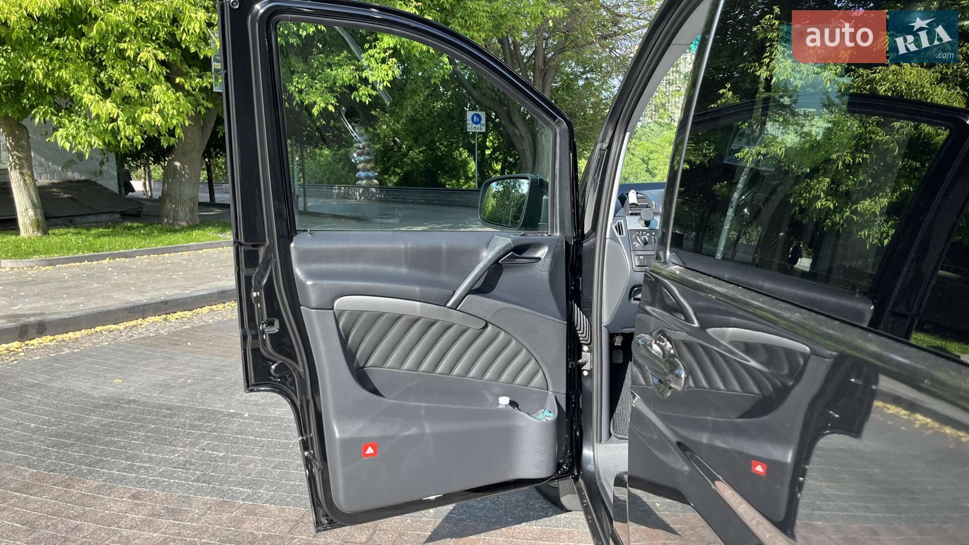 Mercedes-Benz Viano 2013 VIN WDF63981313804666 фото оголошення 34 з 146