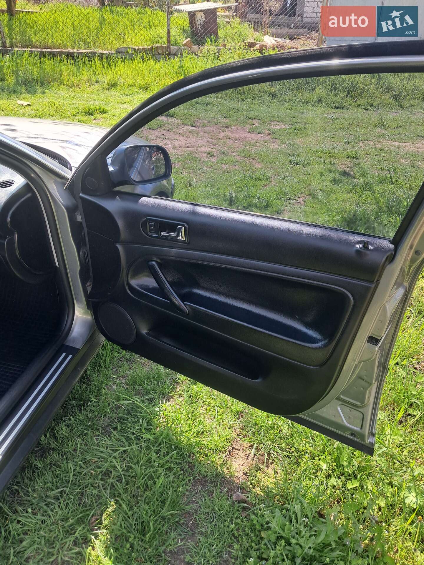 Volkswagen Passat 2004 VIN WVWZZZ3BZ4E062006 фото оголошення 3 з 9