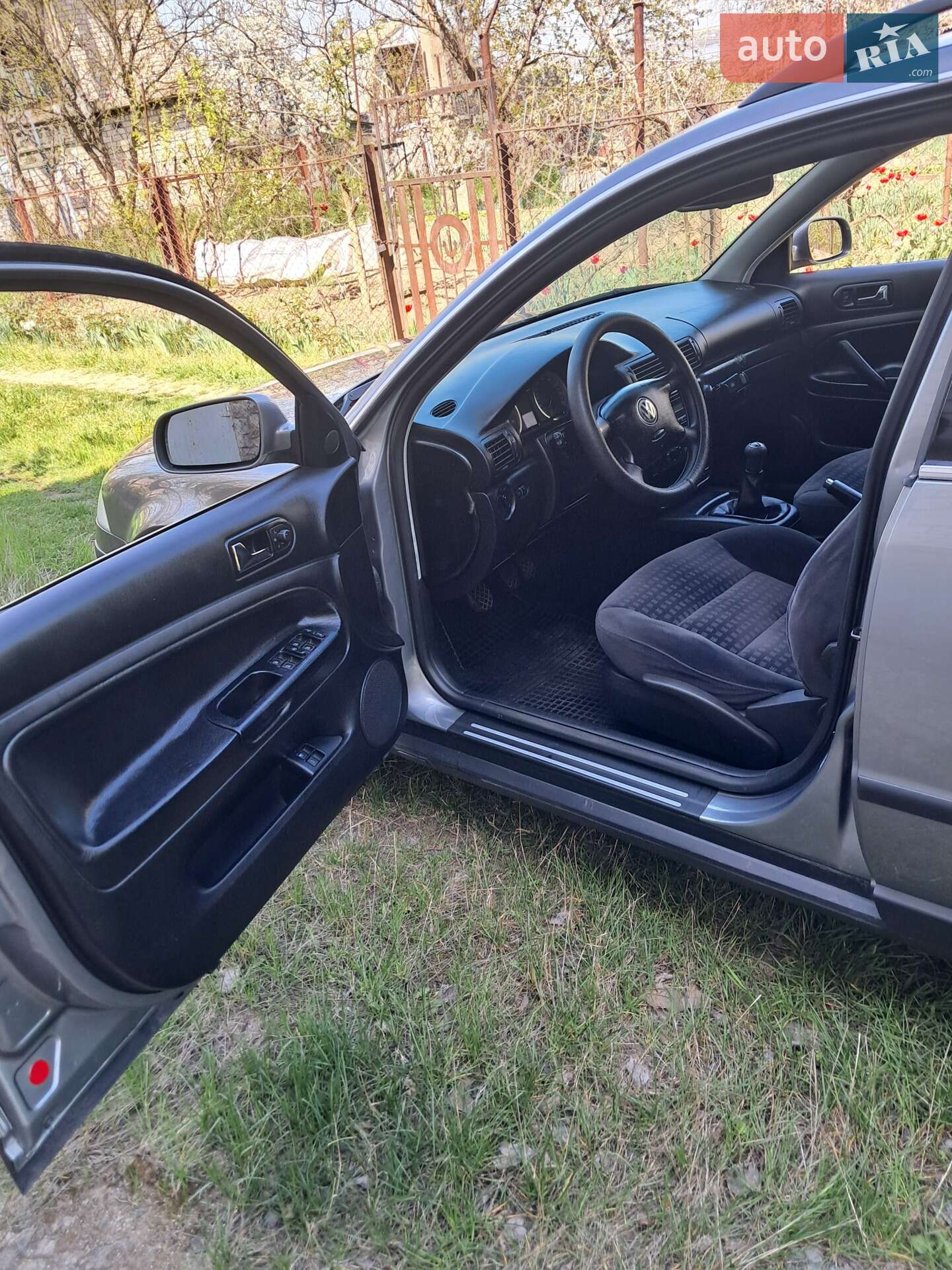 Volkswagen Passat 2004 VIN WVWZZZ3BZ4E062006 фото оголошення 7 з 9