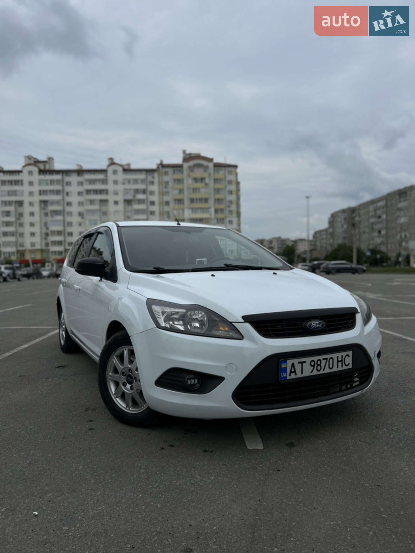 Ford Focus 2009 VIN WF0SXXGCDS9P28193 фото оголошення 2 з 12