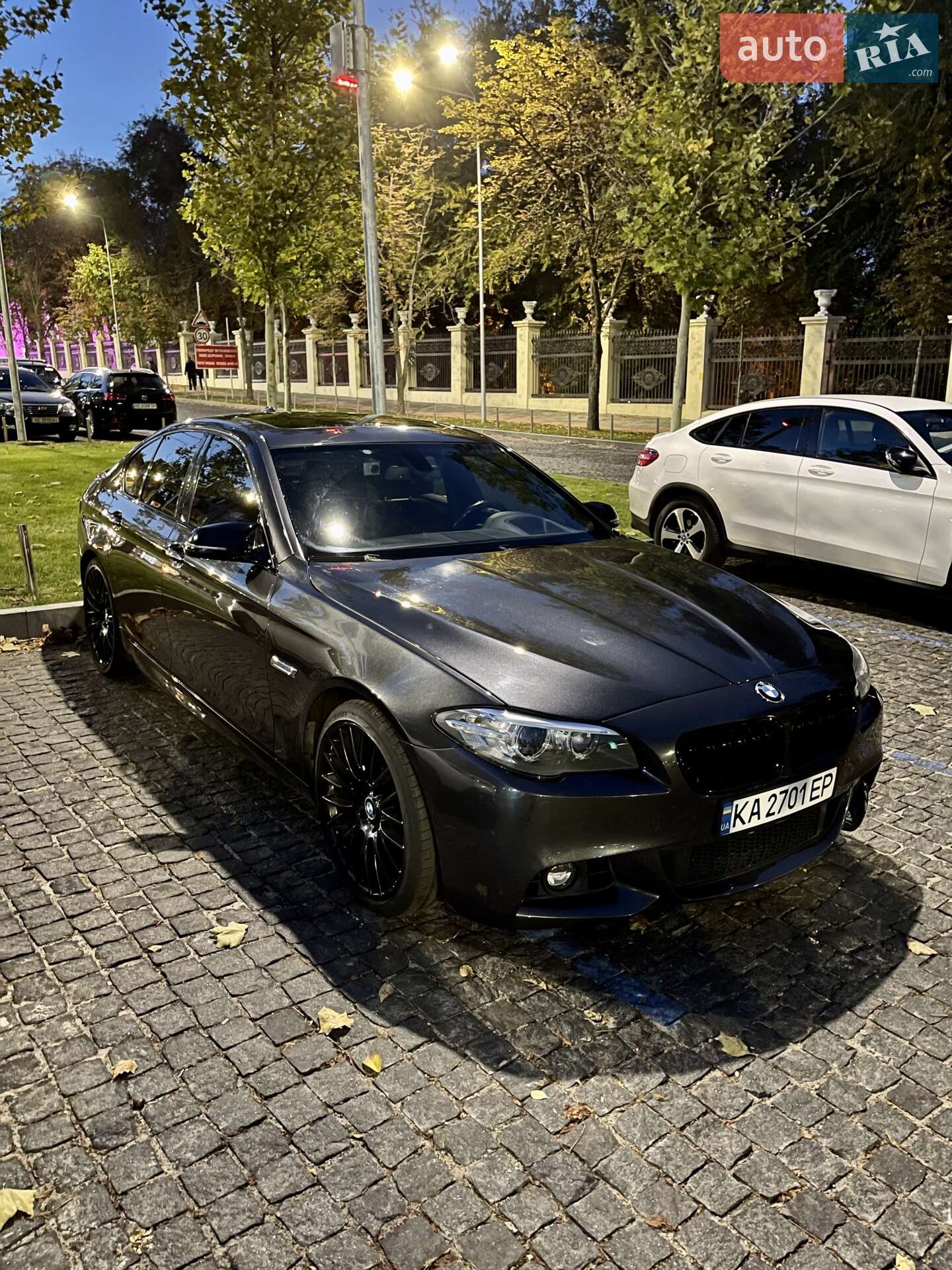 BMW 5 Series 2014 VIN WBA5B1C54ED483017 фото оголошення 33 з 37