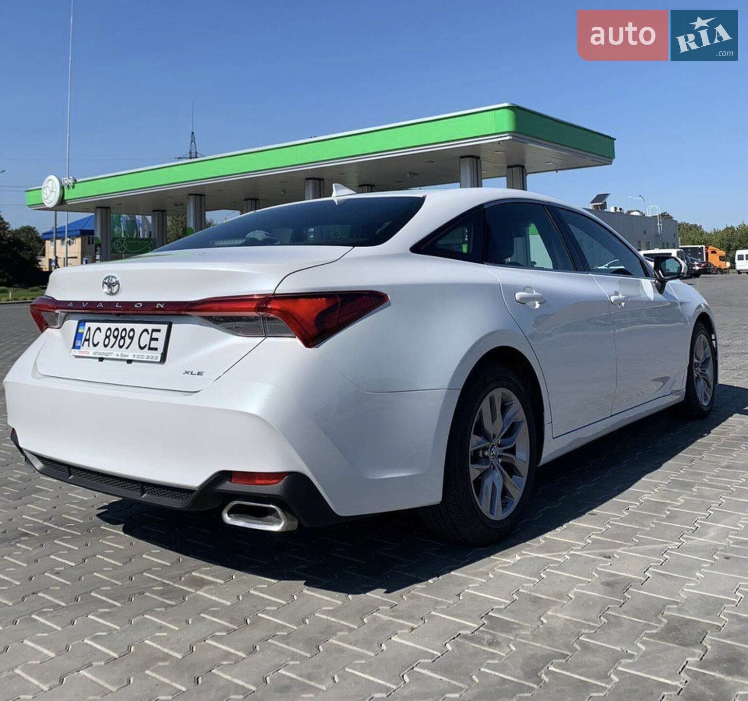 Toyota Avalon 2018 VIN 4T1BZ1FB0KU001850 фото оголошення 6 з 19