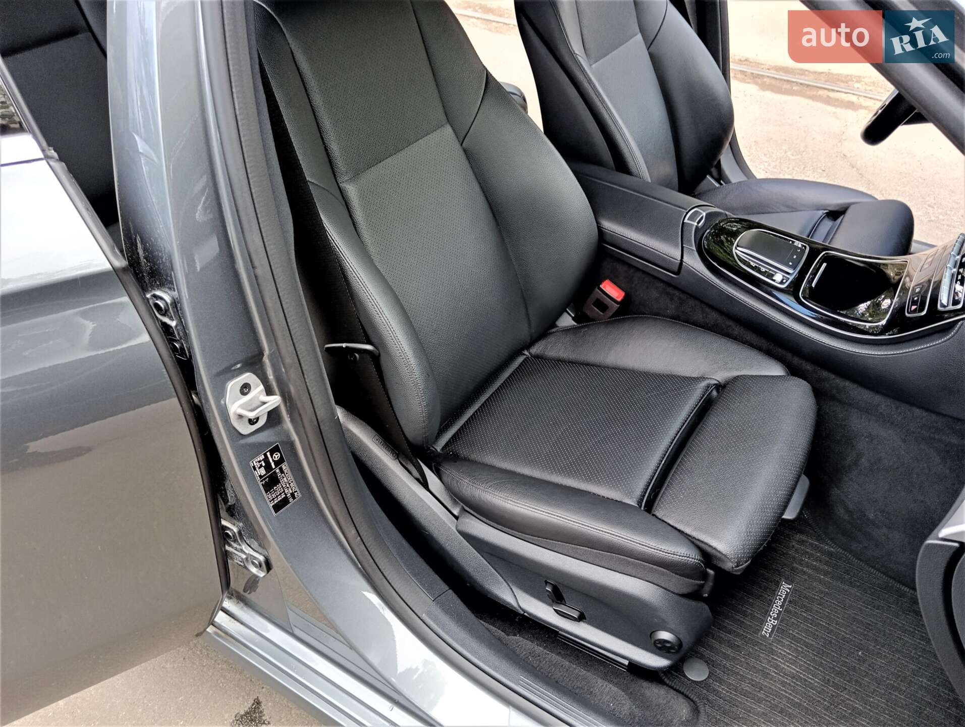 Mercedes-Benz E-Class 2020 VIN W1K2132041A878110 фото оголошення 103 з 114
