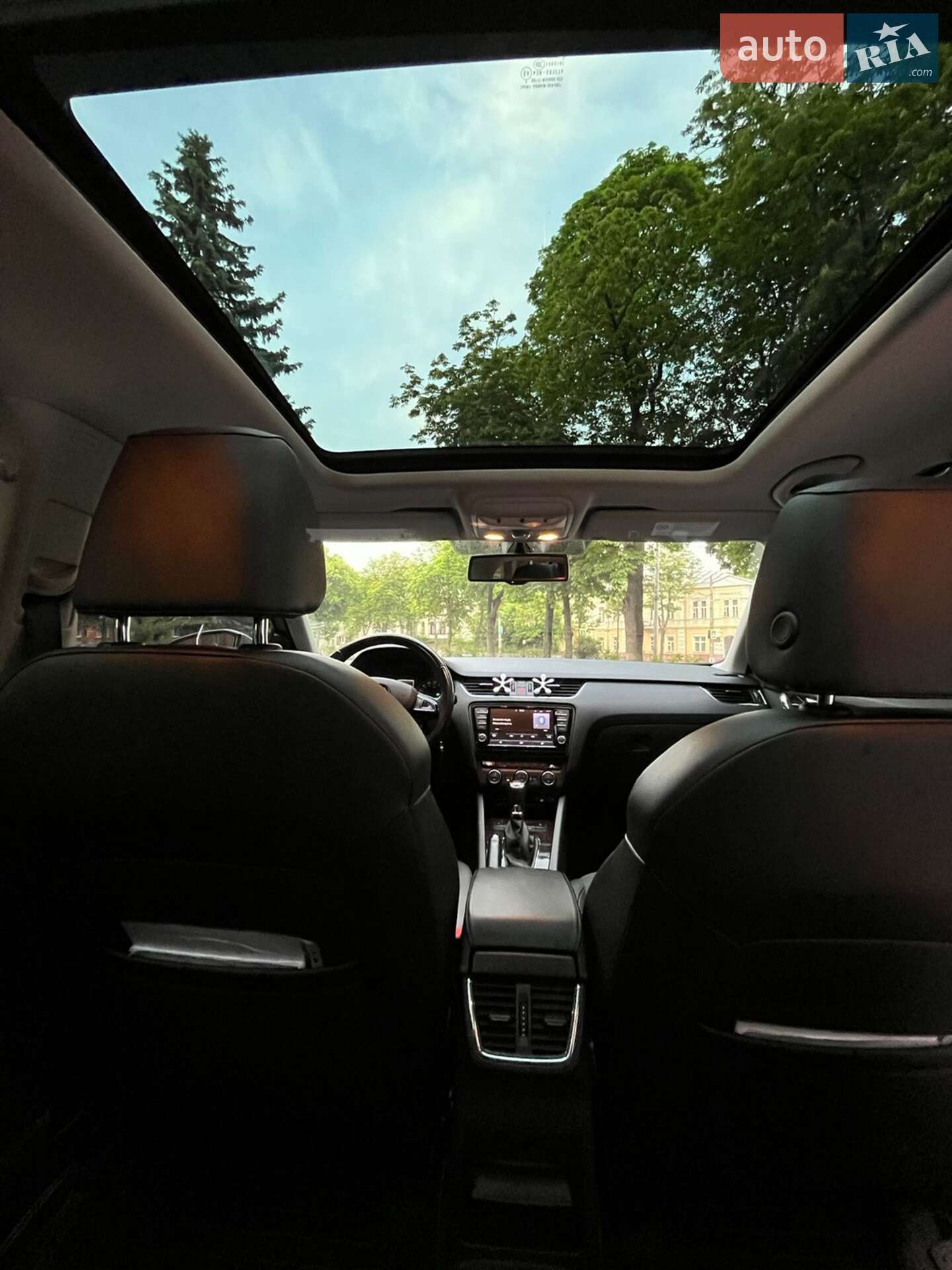 Skoda Octavia 2013 VIN TMBLD7NE0E0056154 фото оголошення 5 з 20