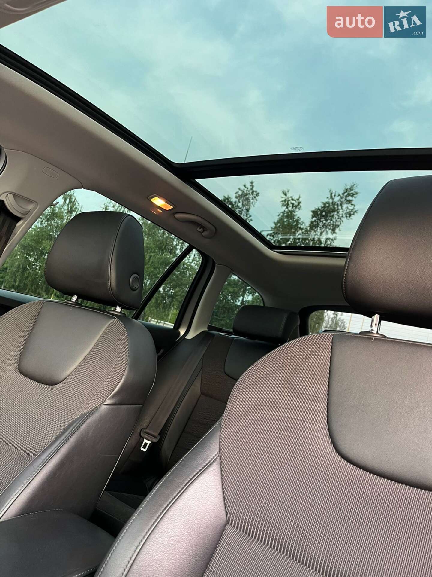 Skoda Octavia 2013 VIN TMBLD7NE0E0056154 фото оголошення 14 з 20