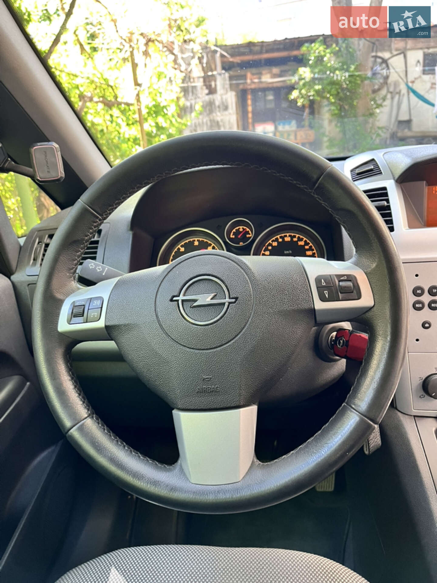 Opel Zafira 2009 VIN W0L0AHM75AG024624 фото оголошення 5 з 18