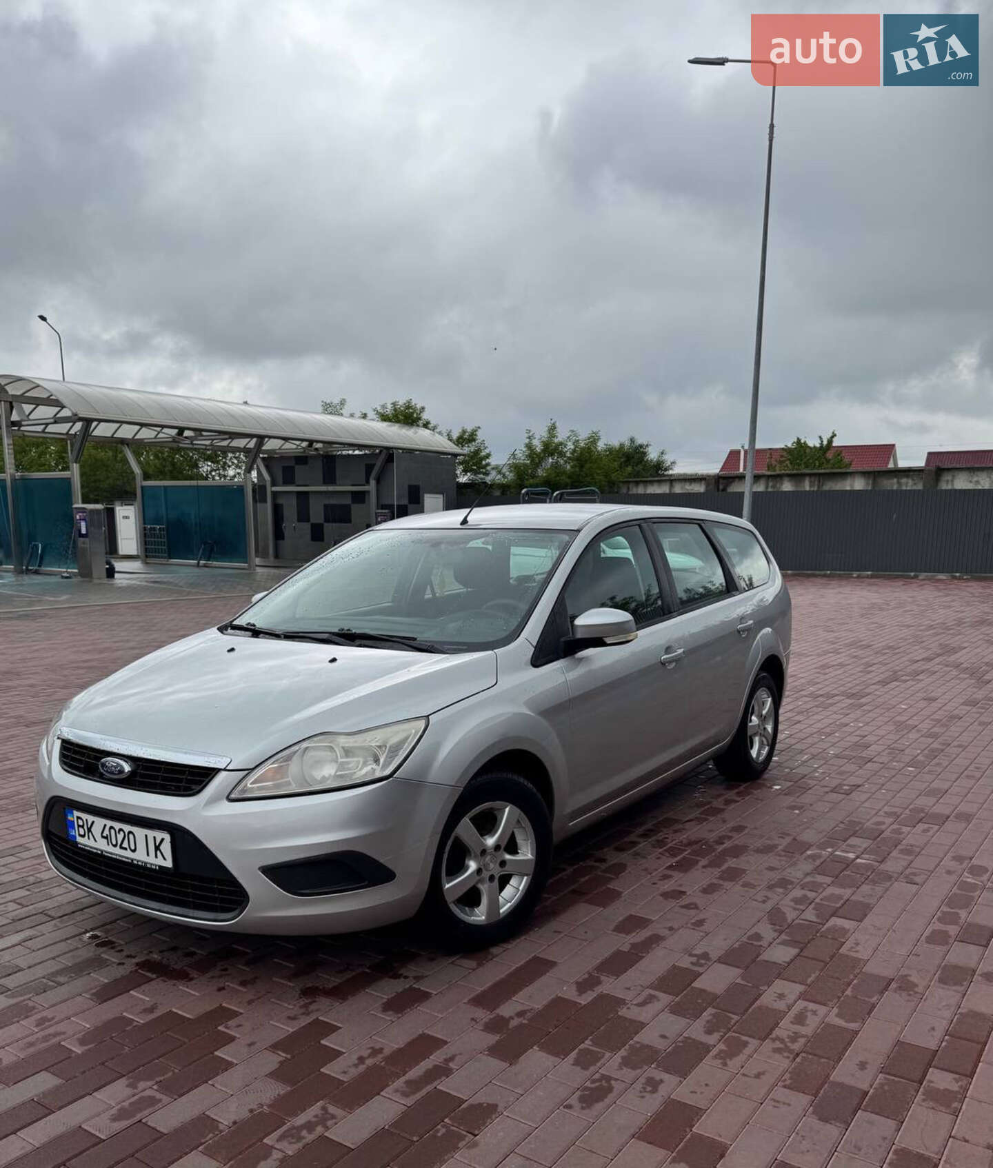 Ford Focus 2010 VIN WF0SXXGCDSAP75887 фото оголошення 2 з 11