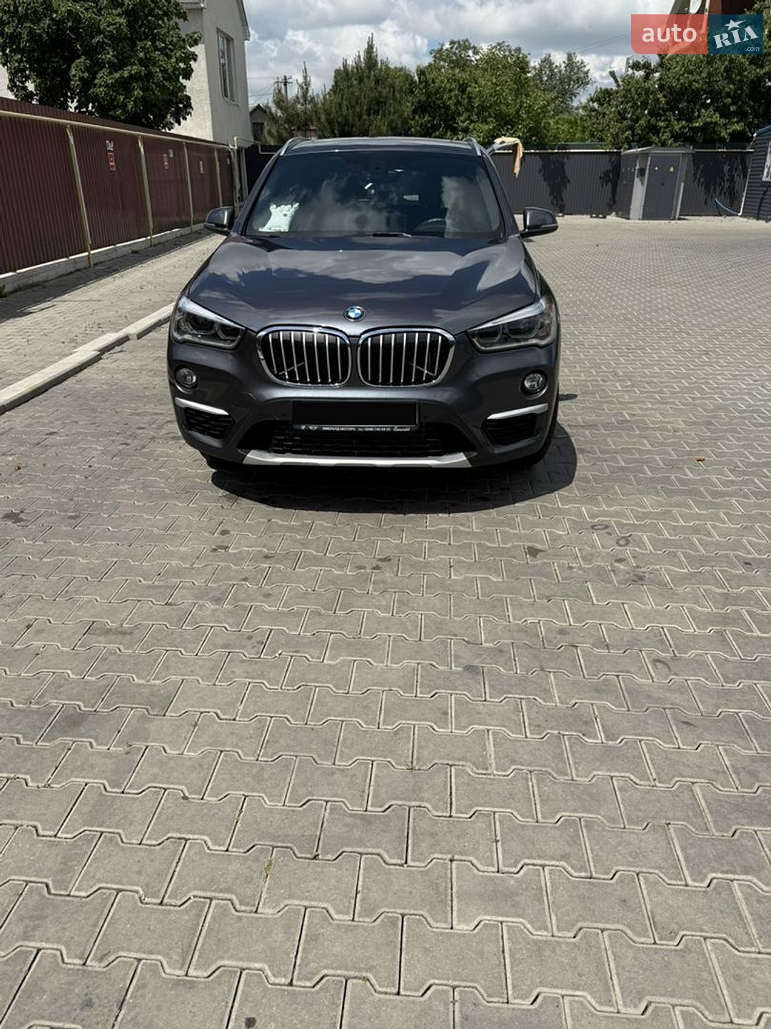 BMW X1 2017 VIN WBXHT3Z31H4A54491 фото оголошення 2 з 19