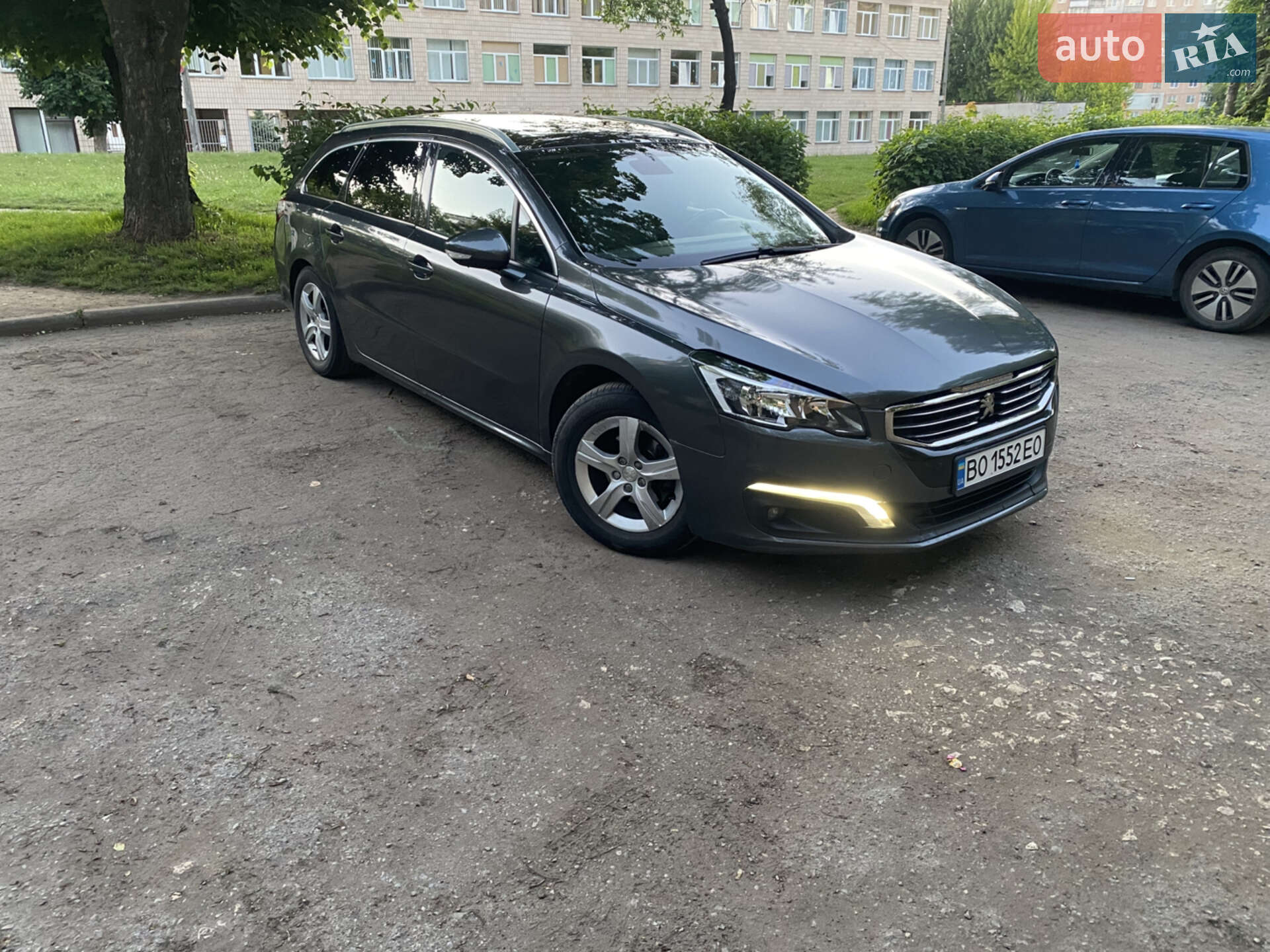 Peugeot 508 2016 VIN VF38EBHZTGL010617 фото оголошення 2 з 16
