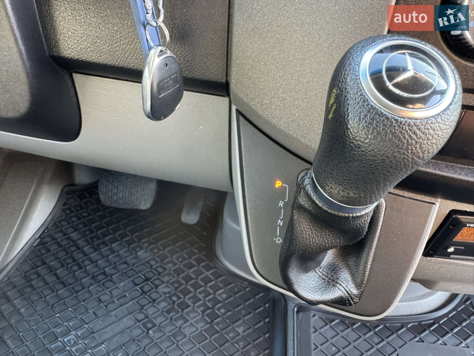 Mercedes-Benz Sprinter 2017 VIN WDB9066351P573610 фото оголошення 10 з 26