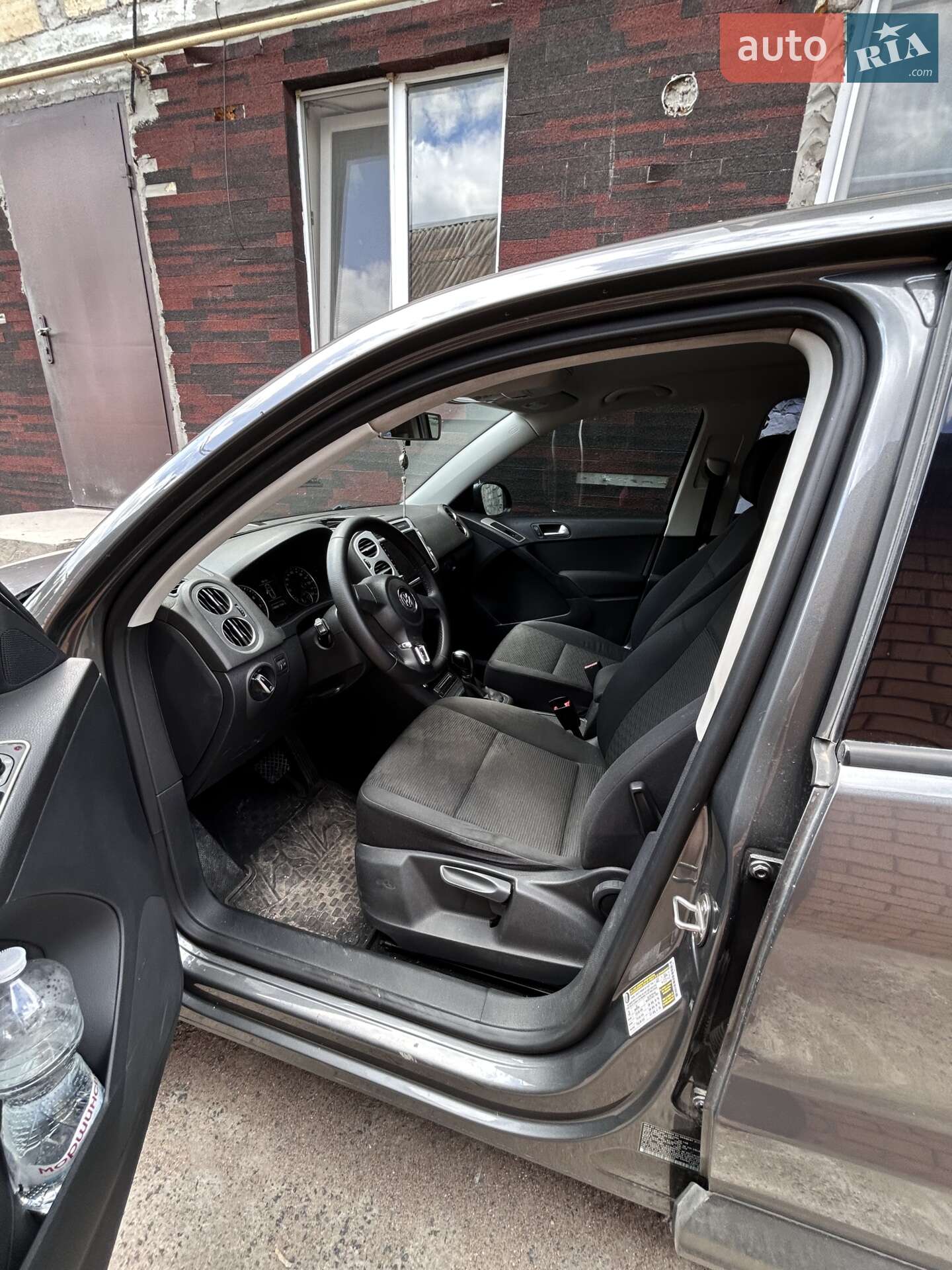 Volkswagen Tiguan 2012 VIN WVGBV7AX6CW004842 фото оголошення 4 з 6