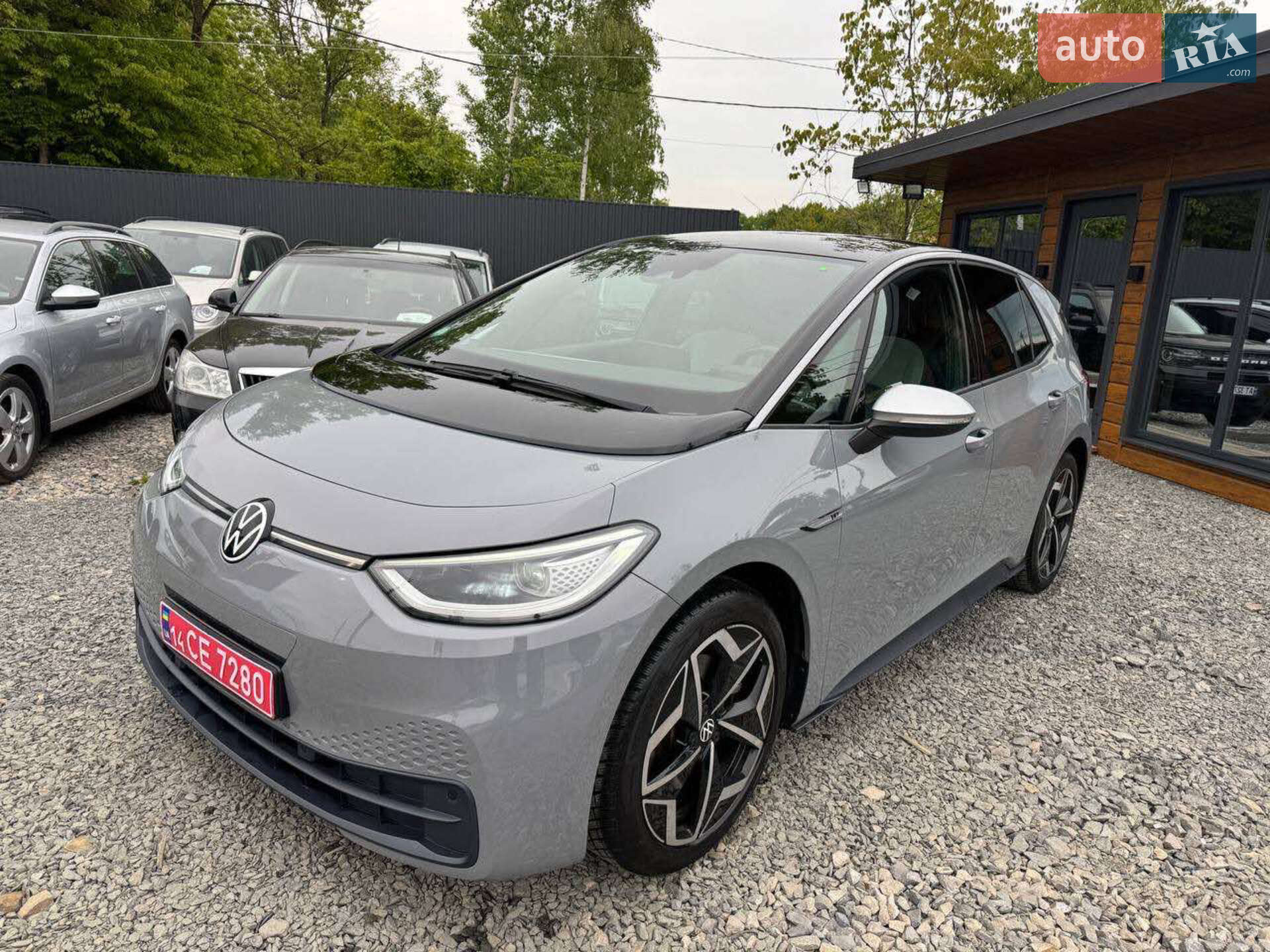 Volkswagen ID.3 2020 VIN WVWZZZE1ZMP005493 фото оголошення 8 з 17
