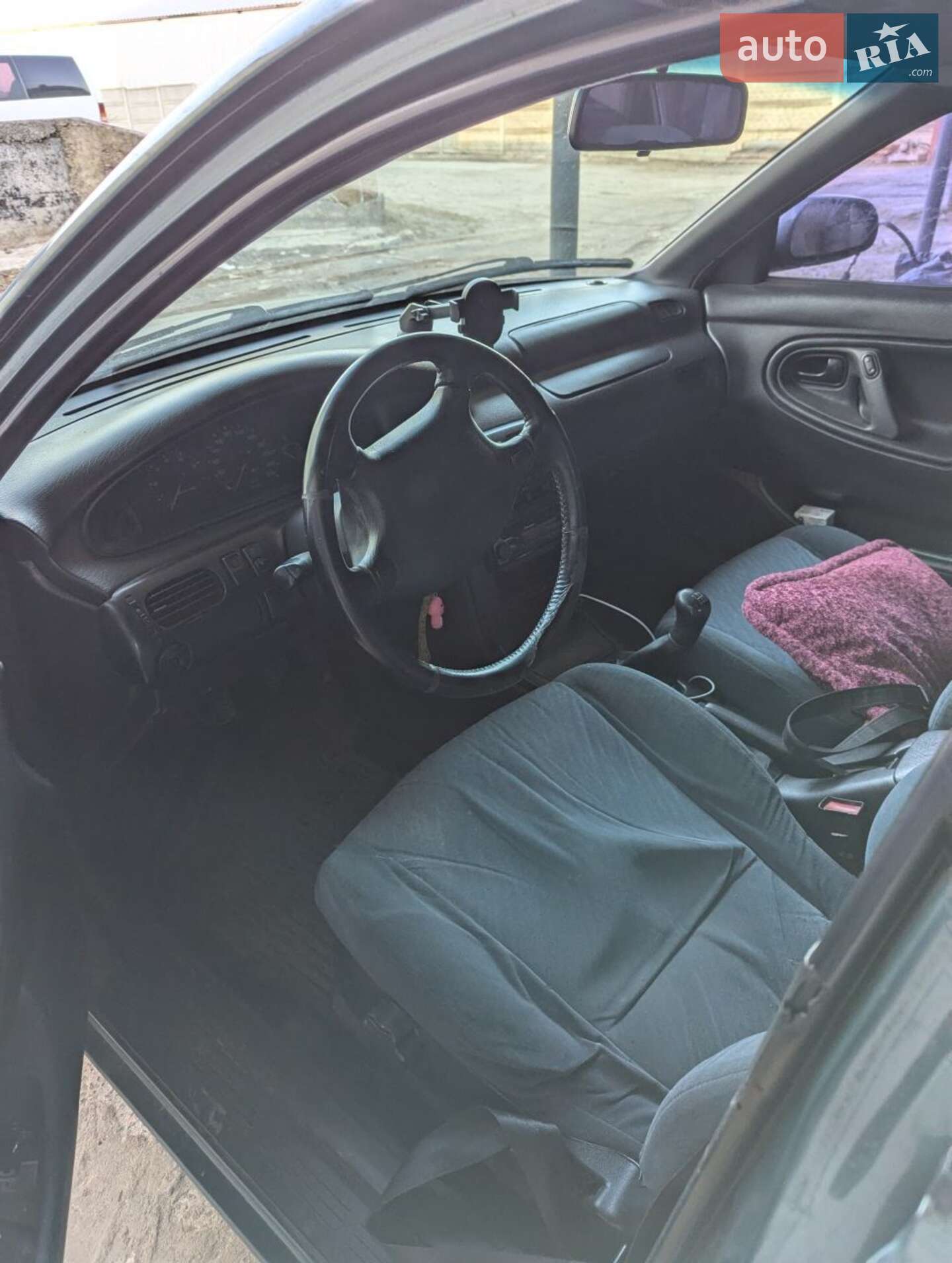 Mazda 626 1997 VIN JMZGE14B201479277 фото оголошення 2 з 3