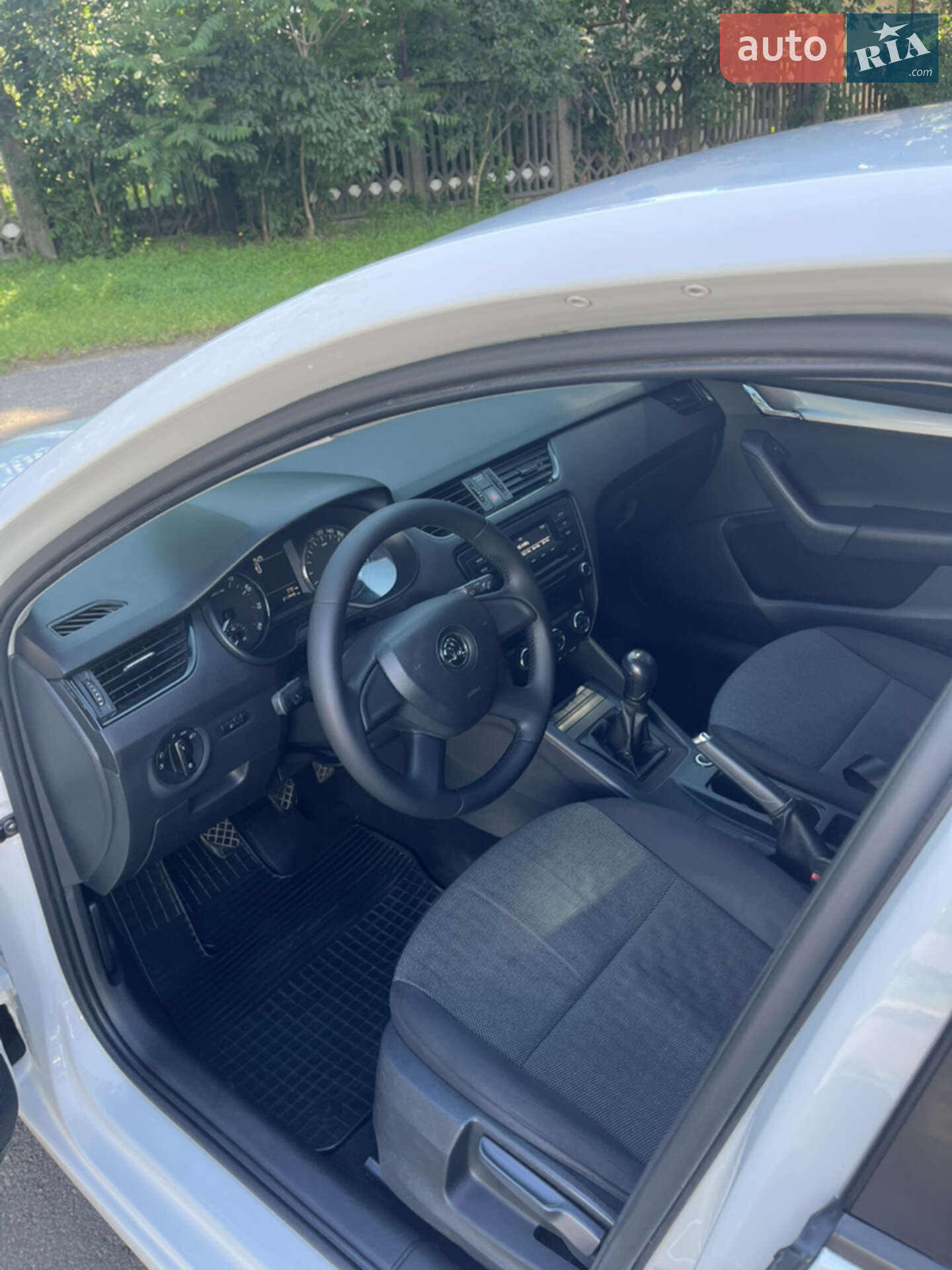 Skoda Octavia 2014 VIN TMBAC2NE4EB009372 фото оголошення 5 з 18