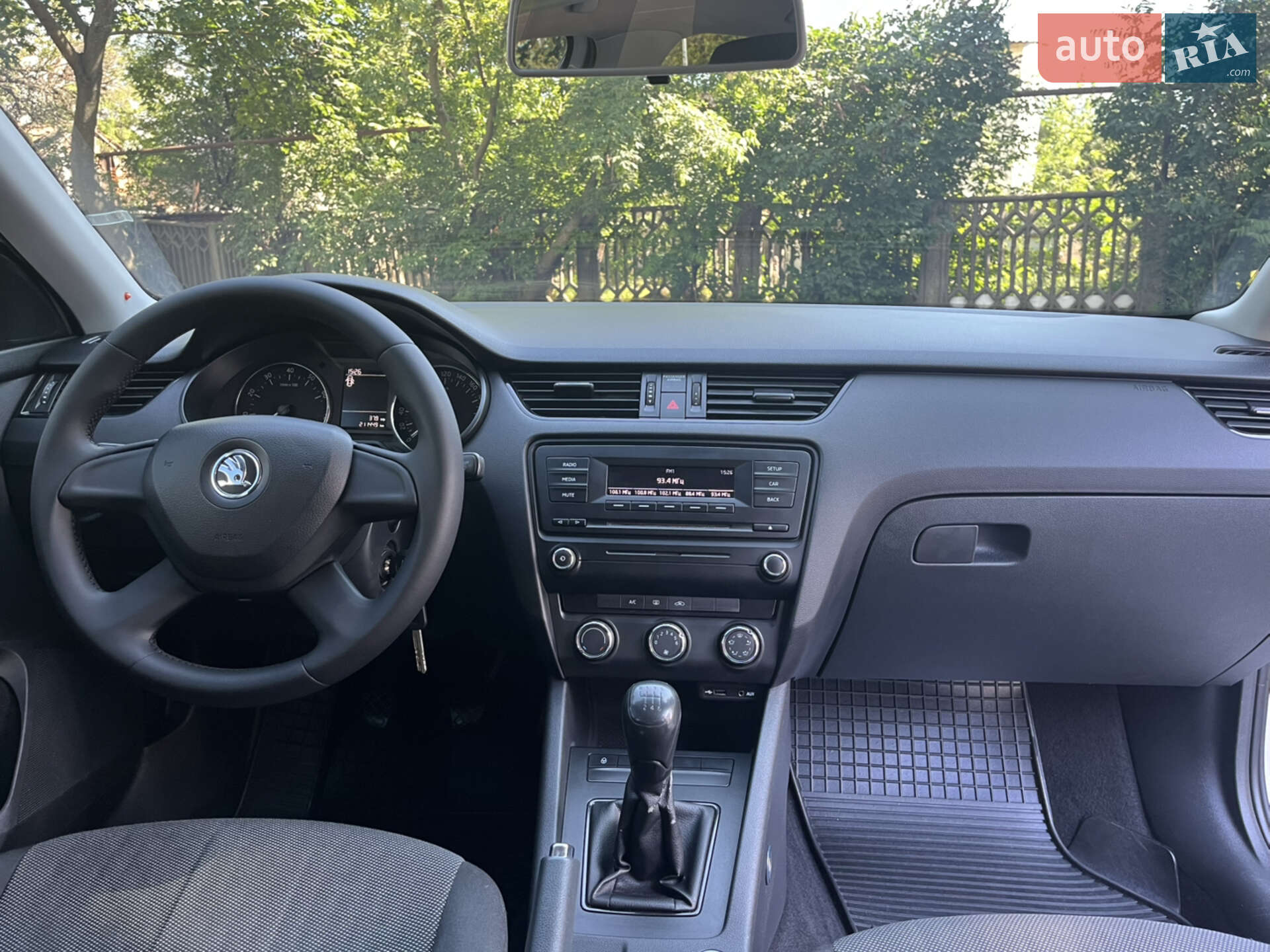 Skoda Octavia 2014 VIN TMBAC2NE4EB009372 фото оголошення 6 з 18
