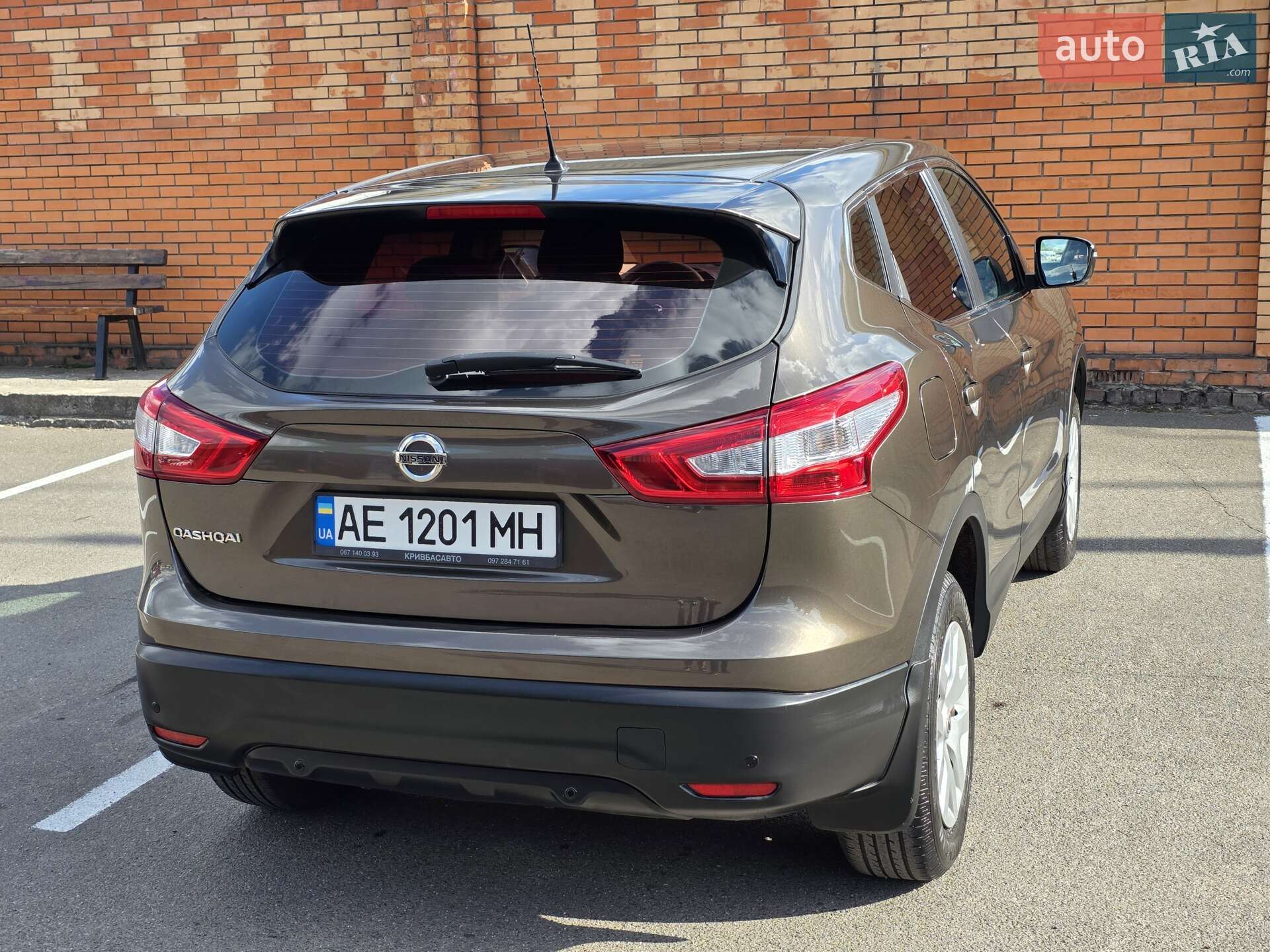 Nissan Qashqai 2017 VIN SJNFEAJ11UZ048130 фото оголошення 12 з 43