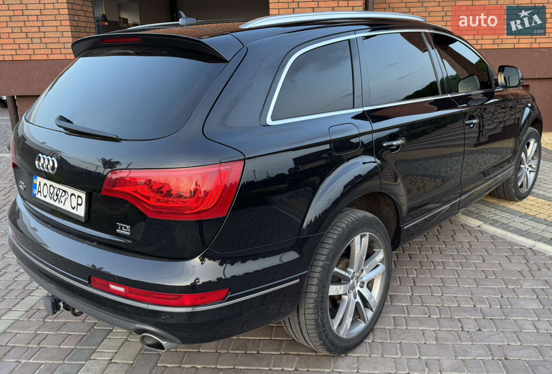 Audi Q7 2013 VIN WA1LMAFE1DD010636 фото оголошення 11 з 18