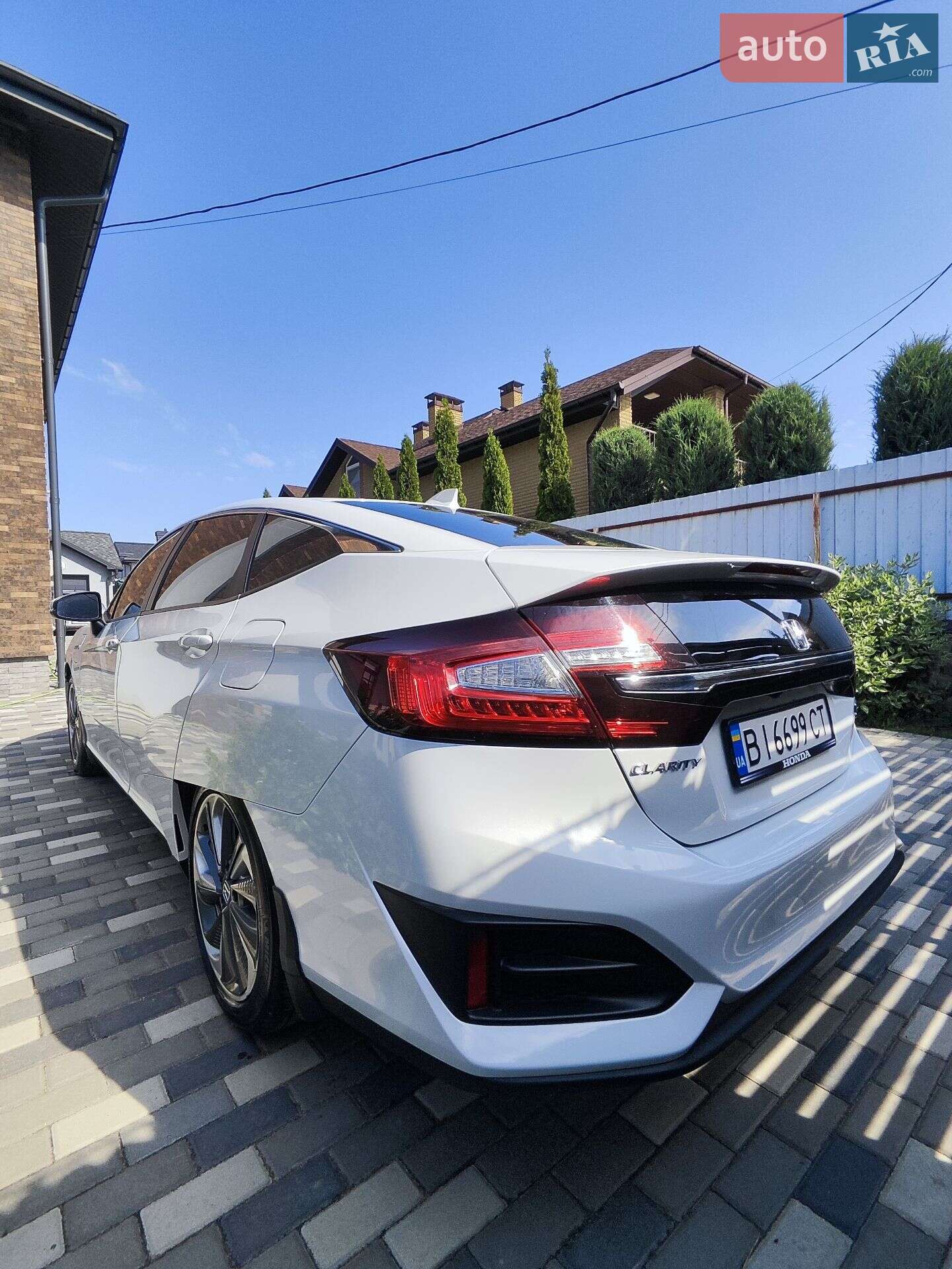Honda Clarity 2018 VIN JHMZC5F3XJC016590 фото оголошення 7 з 20