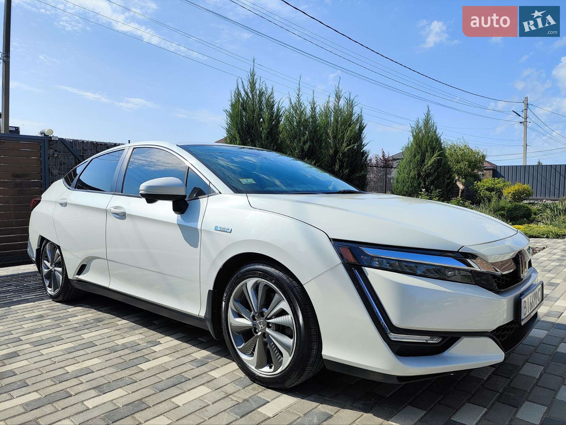 Honda Clarity 2018 VIN JHMZC5F3XJC016590 фото оголошення 3 з 20