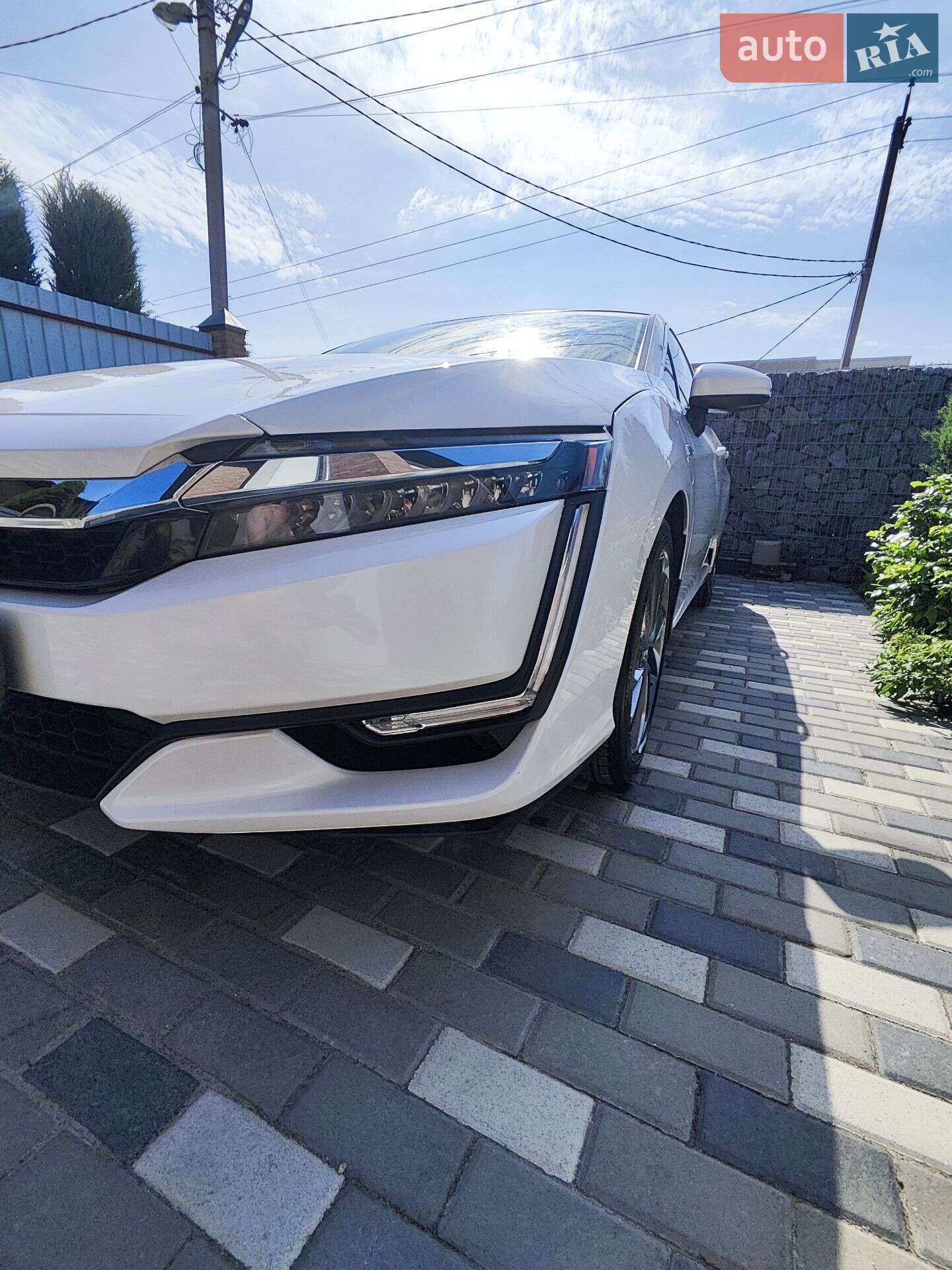 Honda Clarity 2018 VIN JHMZC5F3XJC016590 фото оголошення 10 з 20