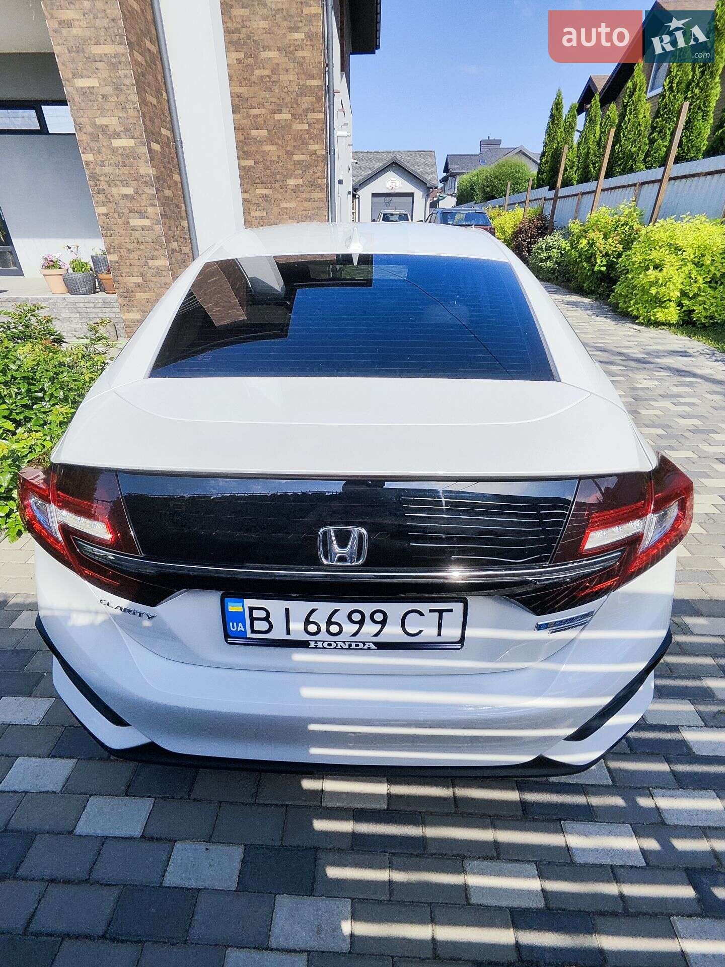 Honda Clarity 2018 VIN JHMZC5F3XJC016590 фото оголошення 6 з 20