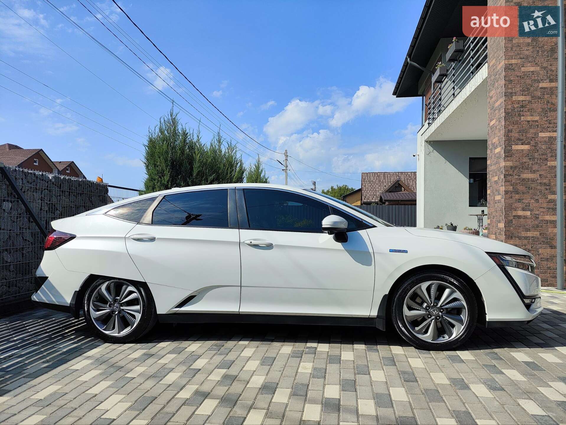 Honda Clarity 2018 VIN JHMZC5F3XJC016590 фото оголошення 4 з 20