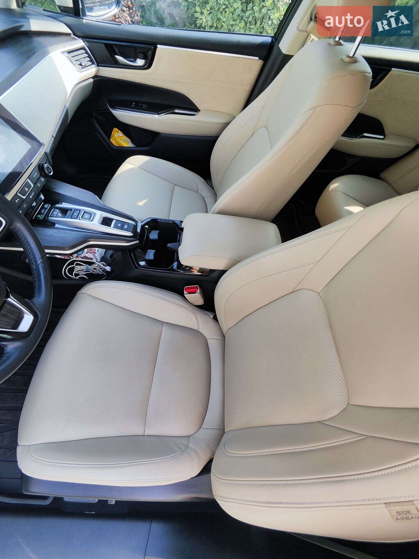 Honda Clarity 2018 VIN JHMZC5F3XJC016590 фото оголошення 12 з 20