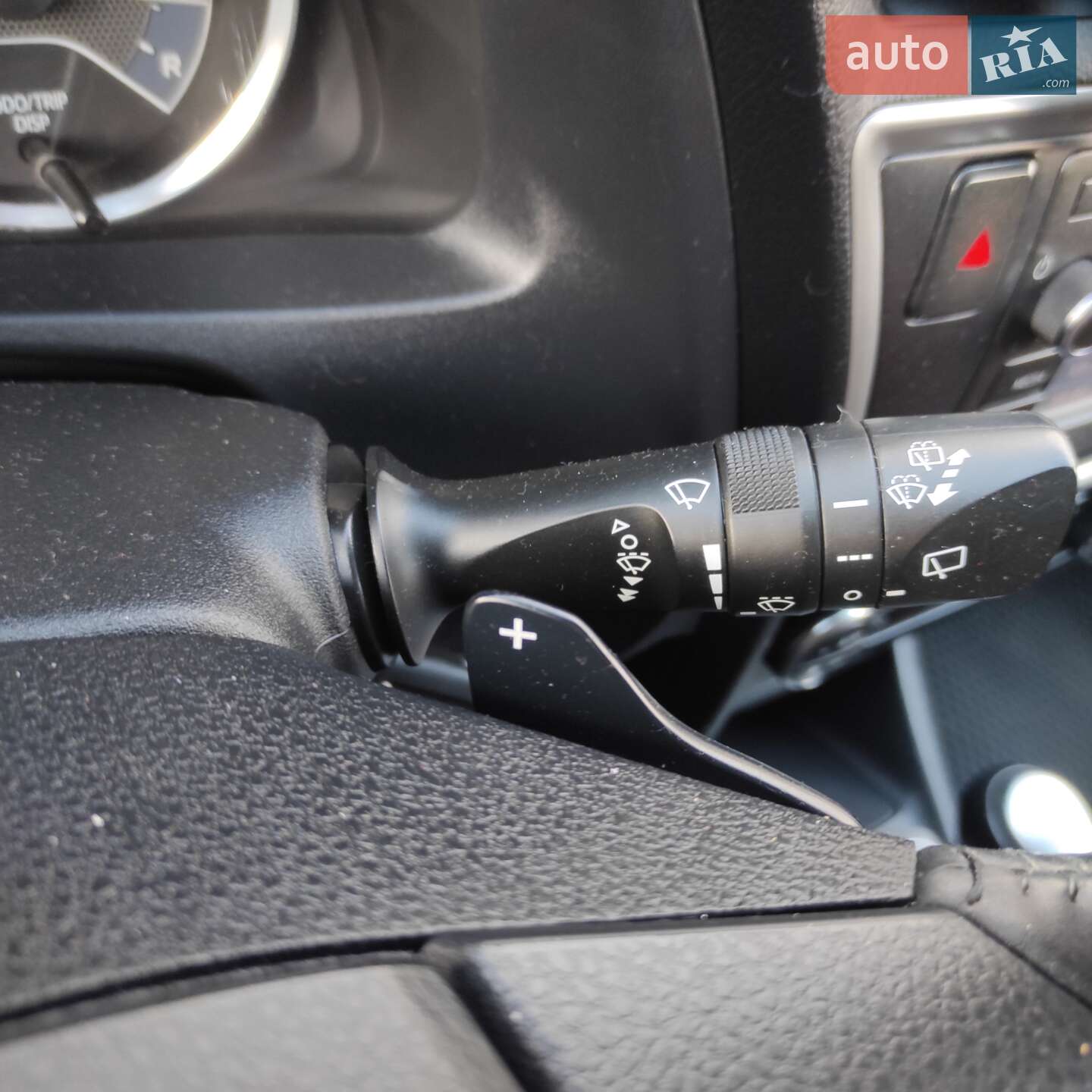 Toyota Auris 2013 VIN SB1ME4JE60E037159 фото оголошення 13 з 37