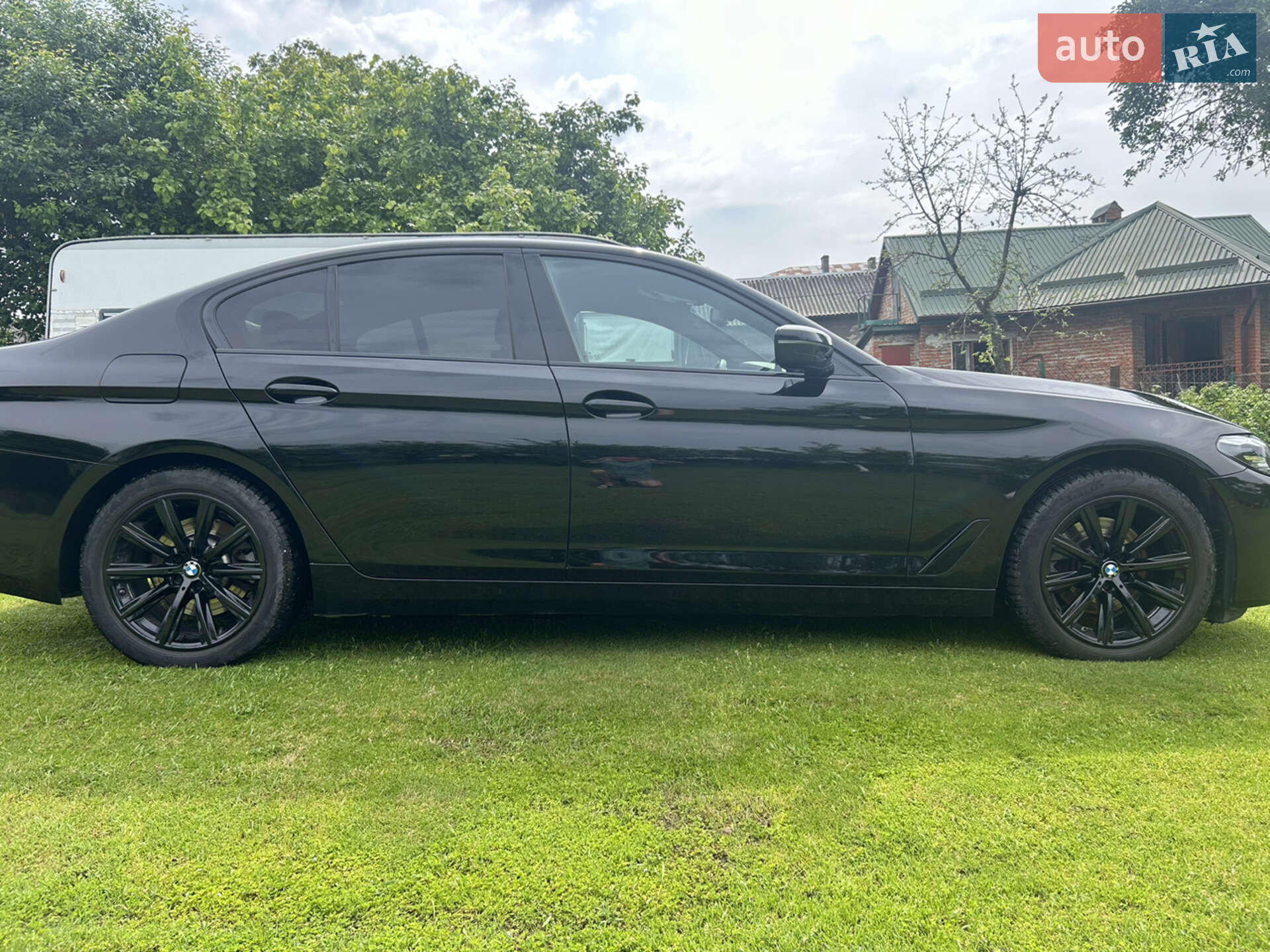 BMW 5 Series 2022 VIN WBA71AG0X0CK35184 фото оголошення 27 з 34
