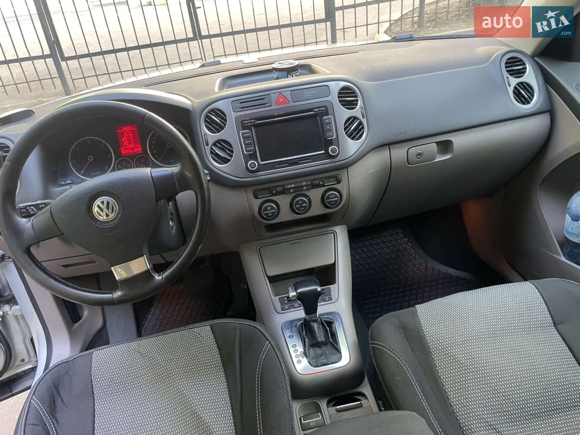 Volkswagen Tiguan 2008 VIN WVGZZZ5NZ9W014846 фото оголошення 16 з 18
