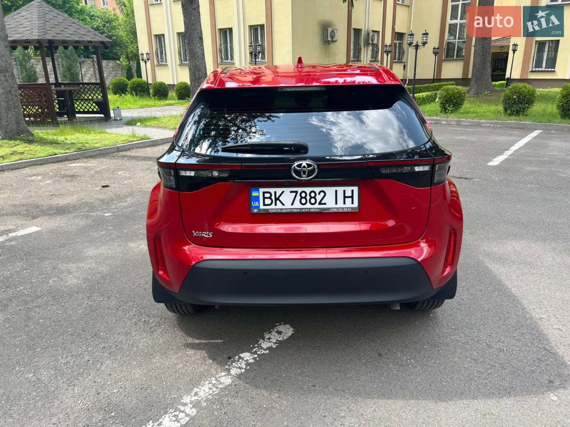 Toyota Yaris Cross 2022 VIN JTDKAABB90A005430 фото оголошення 5 з 10