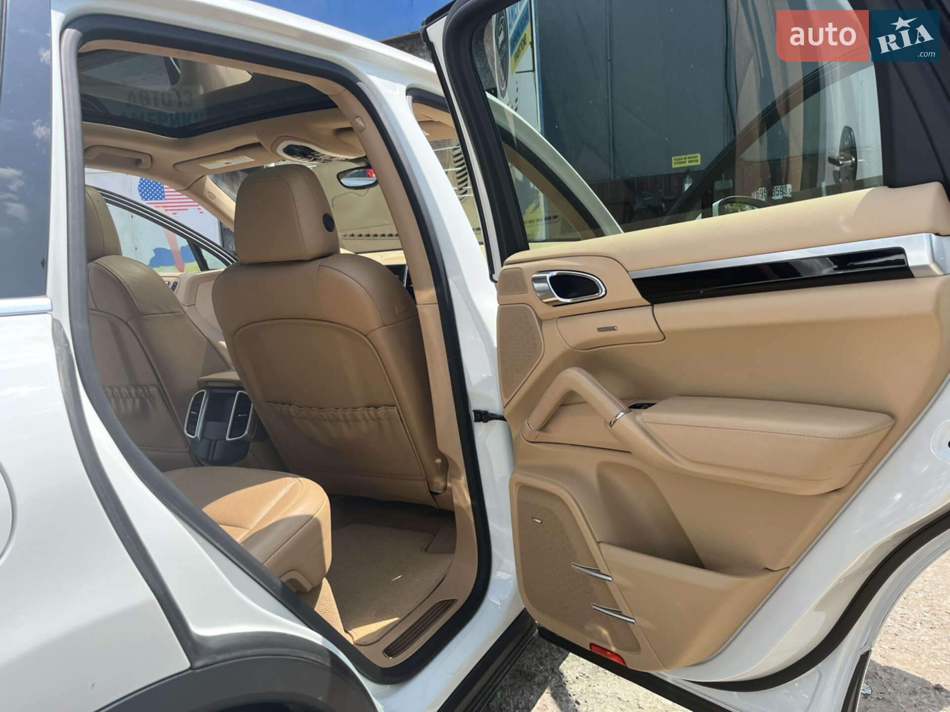Porsche Cayenne 2013 VIN WP1AE2A20DLA15831 фото оголошення 15 з 29