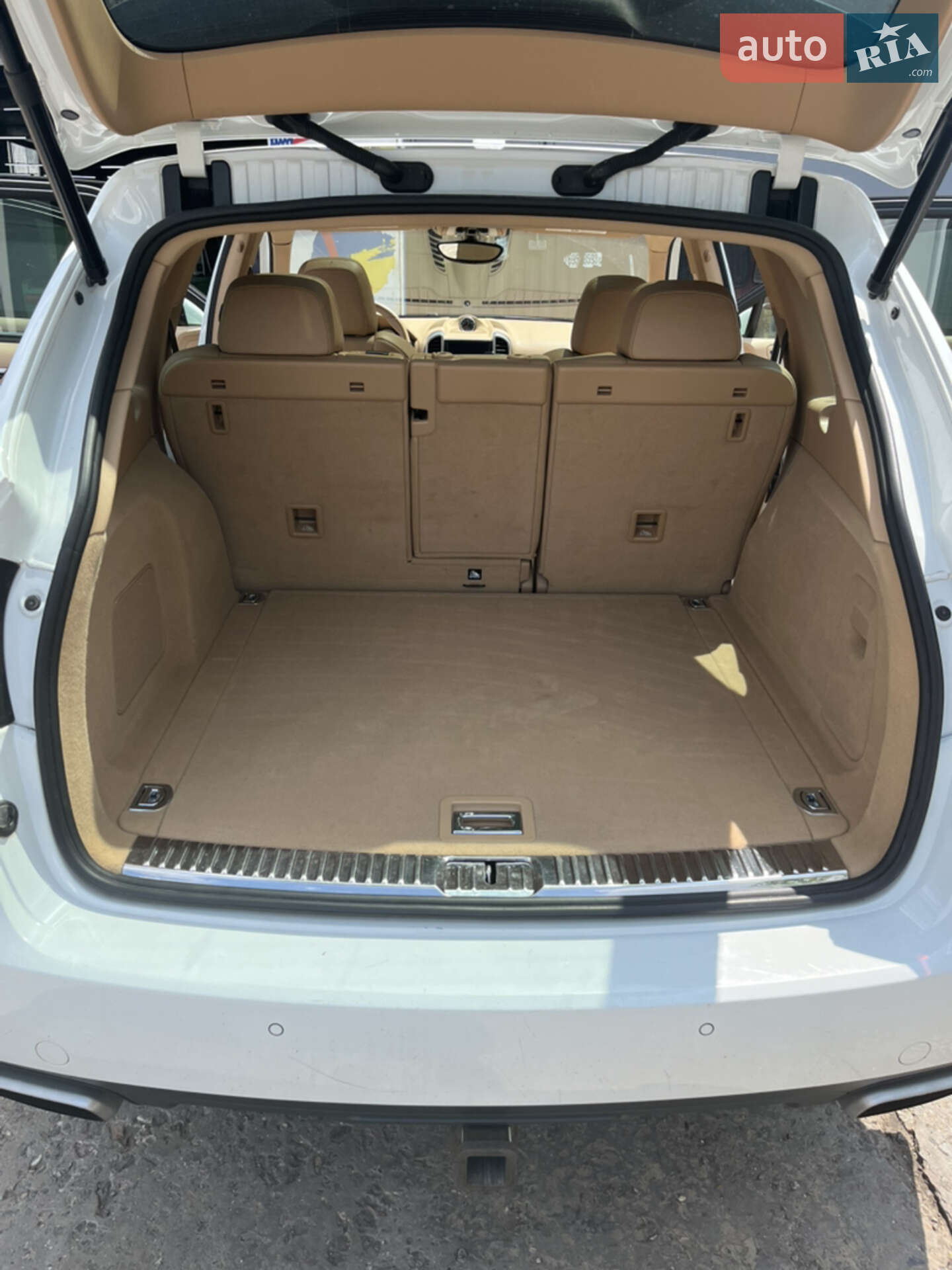Porsche Cayenne 2013 VIN WP1AE2A20DLA15831 фото оголошення 27 з 29