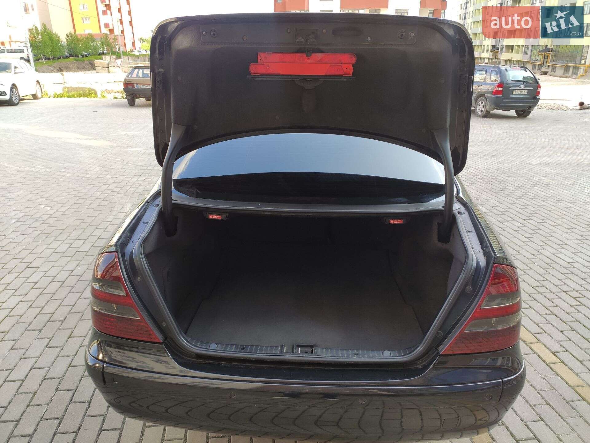Mercedes-Benz E-Class 2003 VIN WDB2110061A439031 фото оголошення 12 з 30