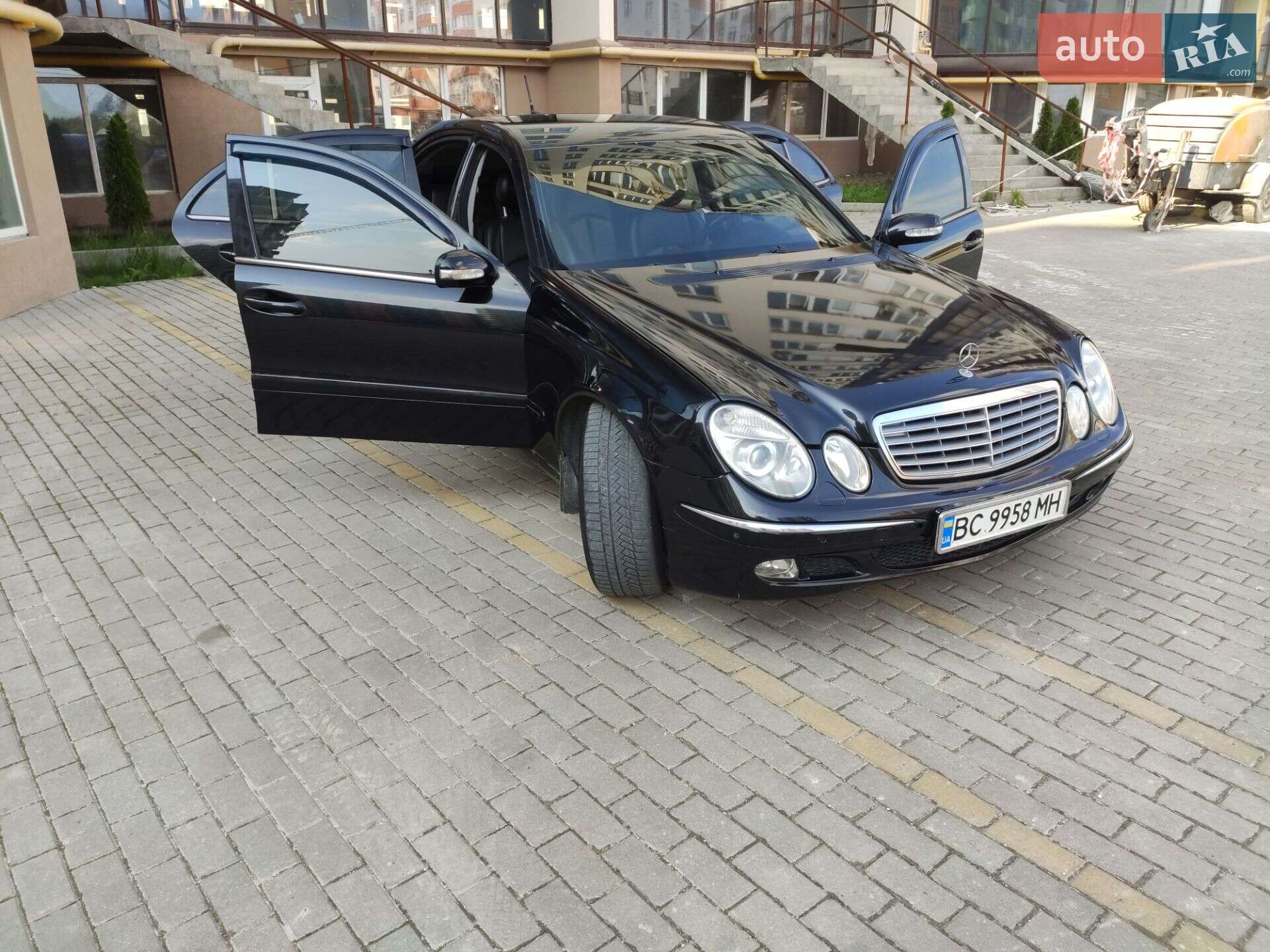 Mercedes-Benz E-Class 2003 VIN WDB2110061A439031 фото оголошення 21 з 30