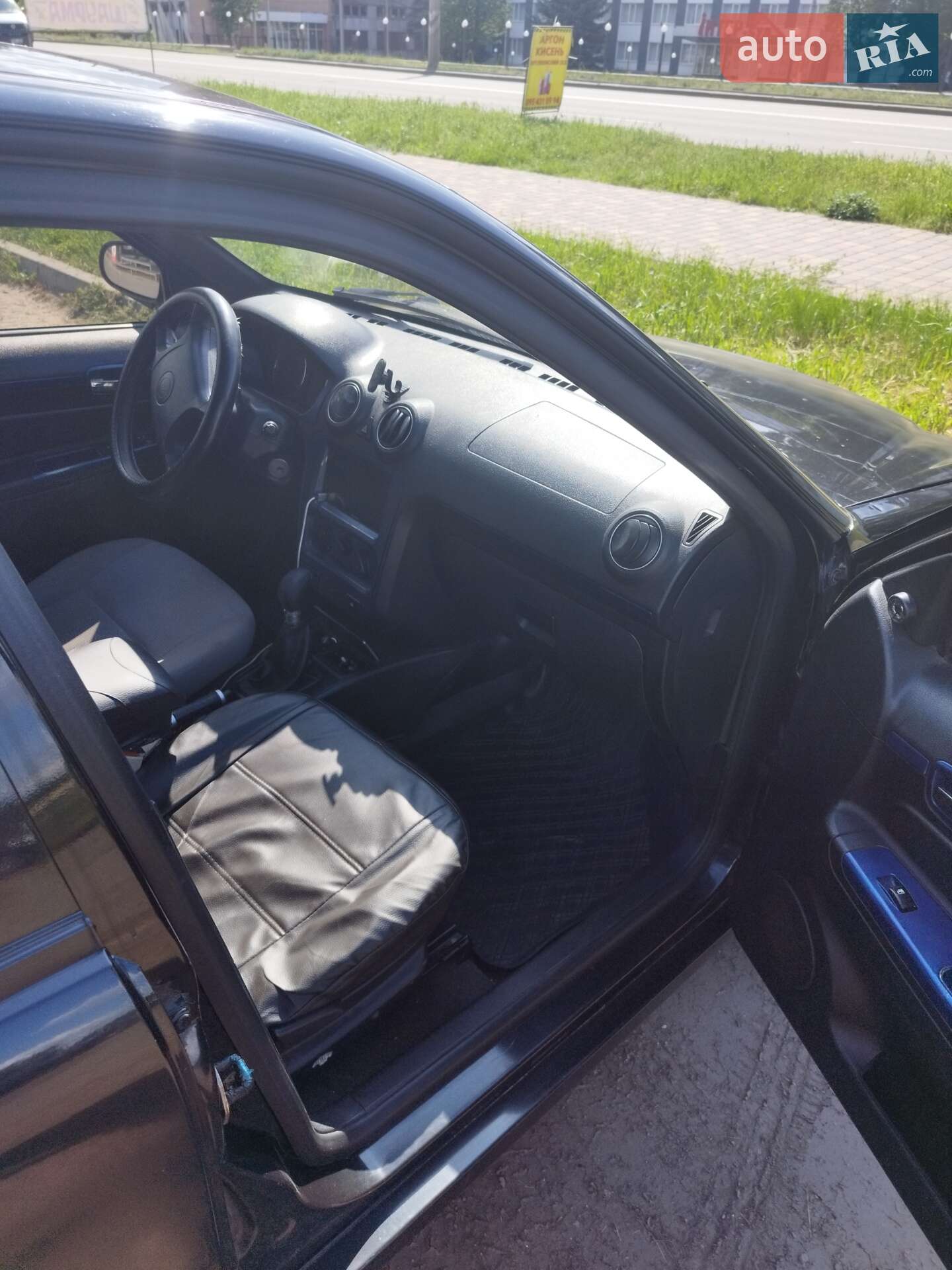 Geely MR 2011 VIN Y7WMR7151B0009301 фото оголошення 3 з 8
