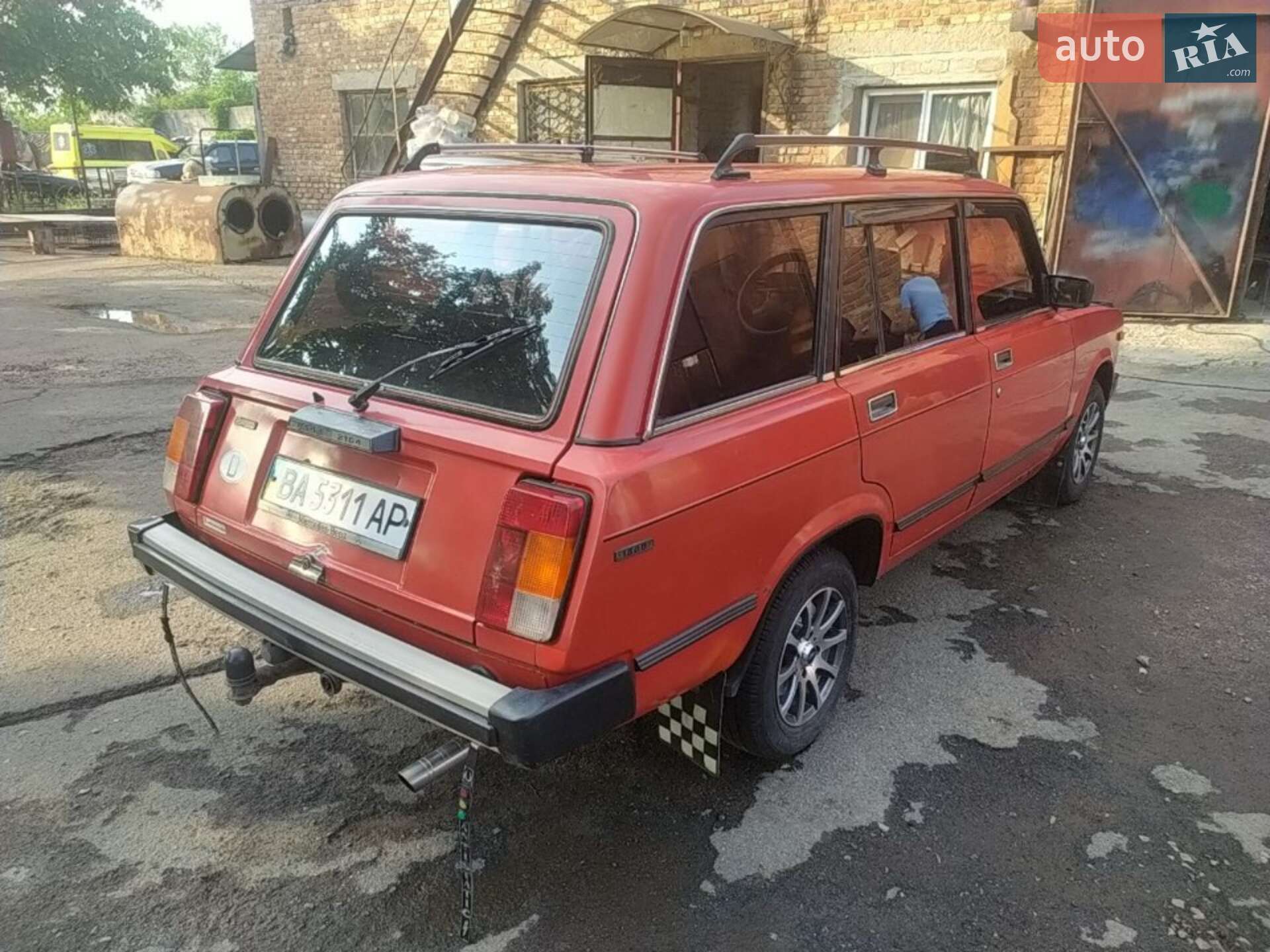 ВАЗ / Lada 2104 1989 VIN XTA210430K0194942 фото оголошення 2 з 8