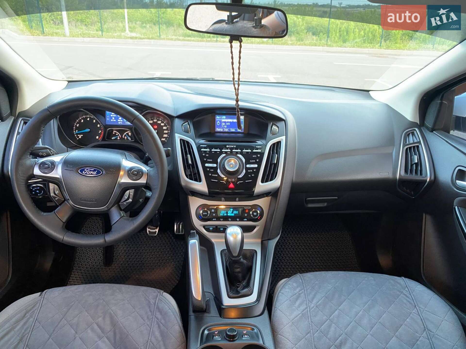 Ford Focus 2012 VIN WF0MXXGCBMCT32512 фото оголошення 10 з 15