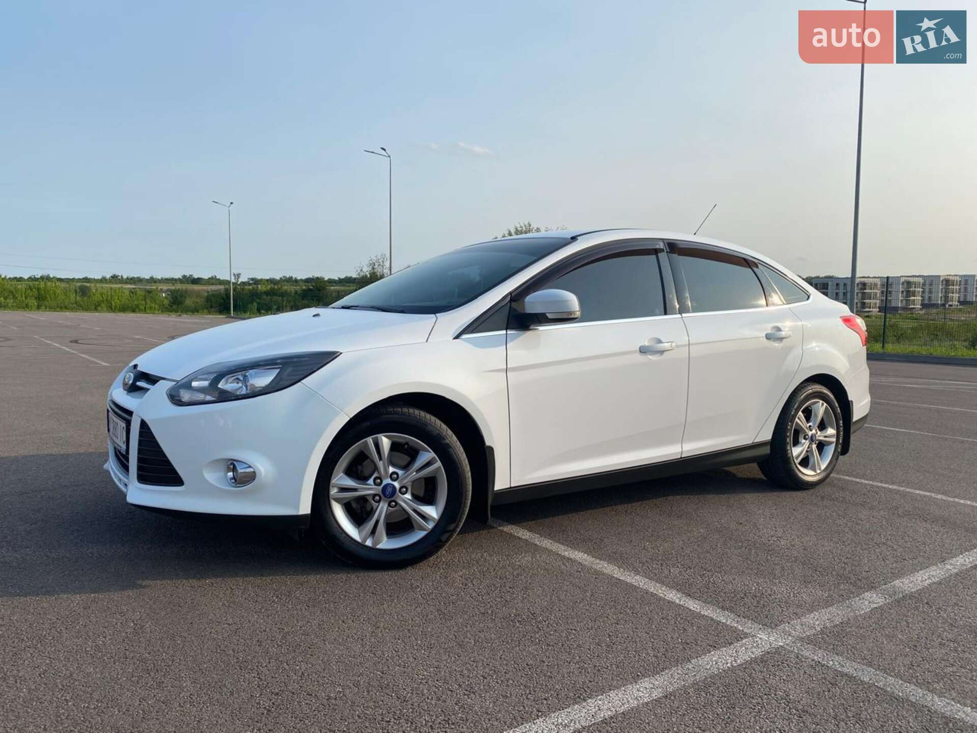 Ford Focus 2012 VIN WF0MXXGCBMCT32512 фото оголошення 3 з 15
