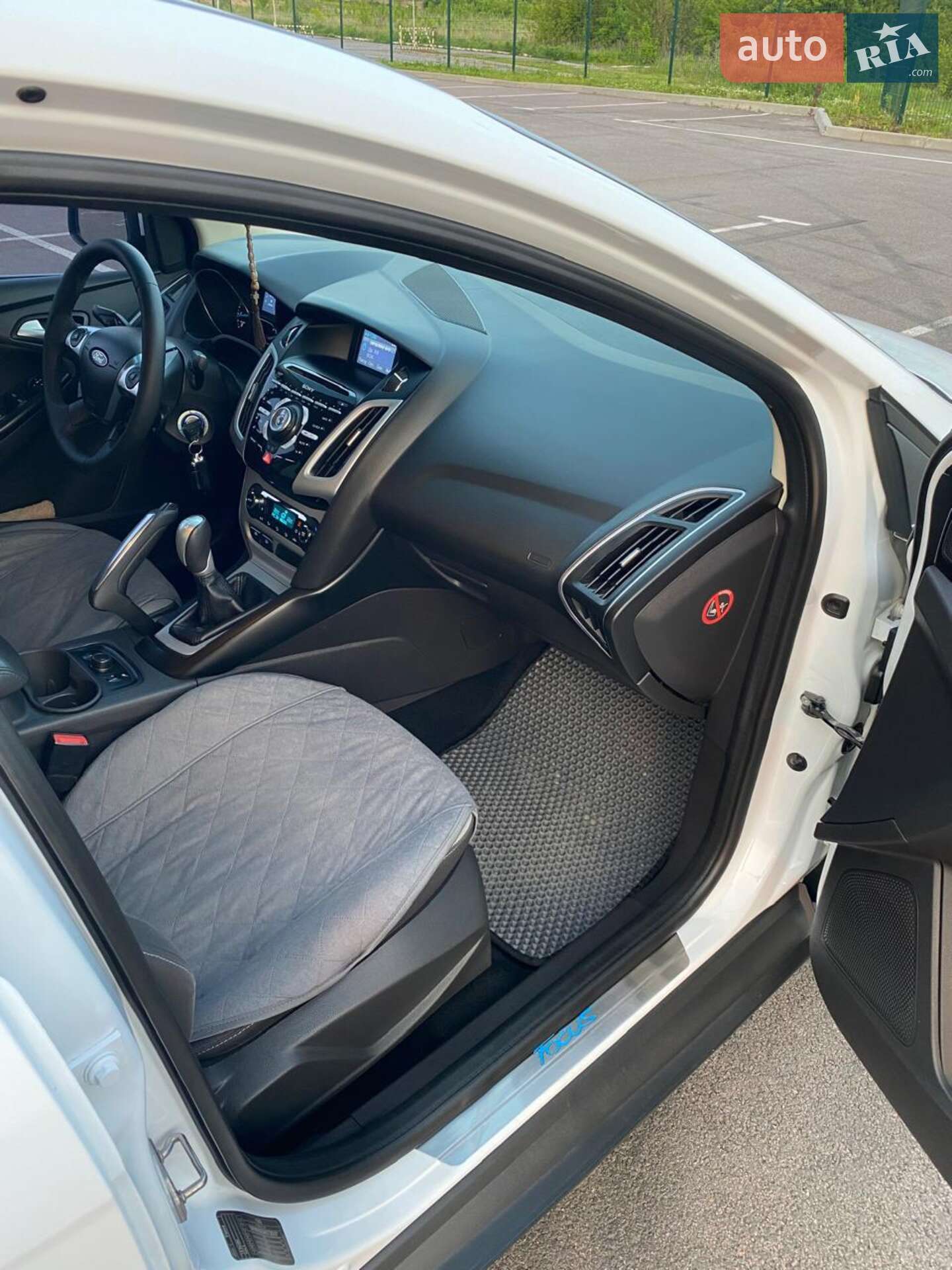 Ford Focus 2012 VIN WF0MXXGCBMCT32512 фото оголошення 15 з 15