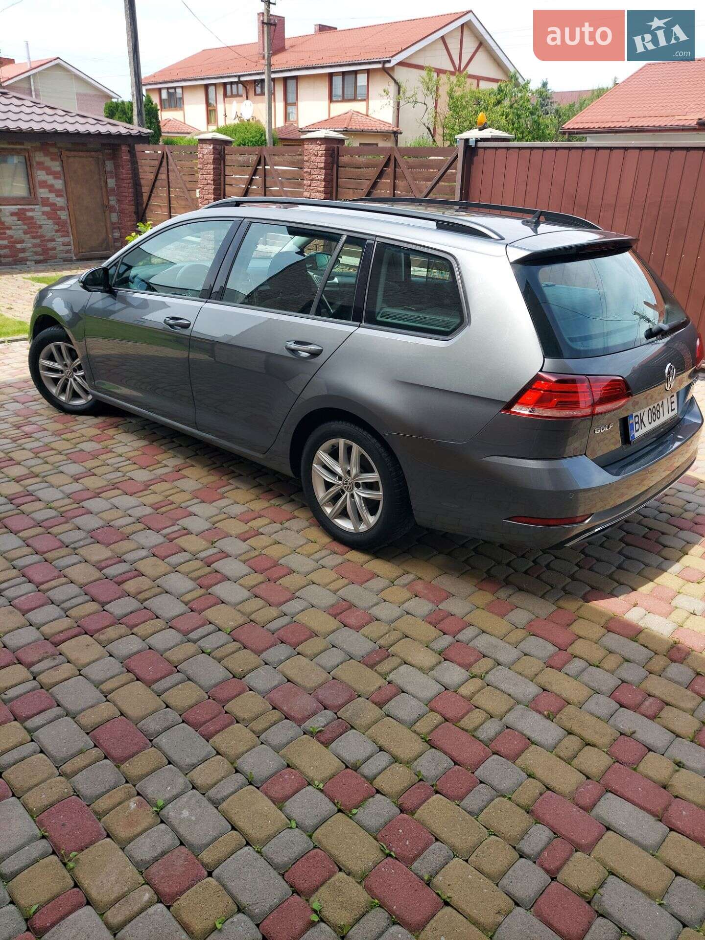 Volkswagen Golf 2017 VIN WVWZZZAUZJP548229 фото оголошення 7 з 28