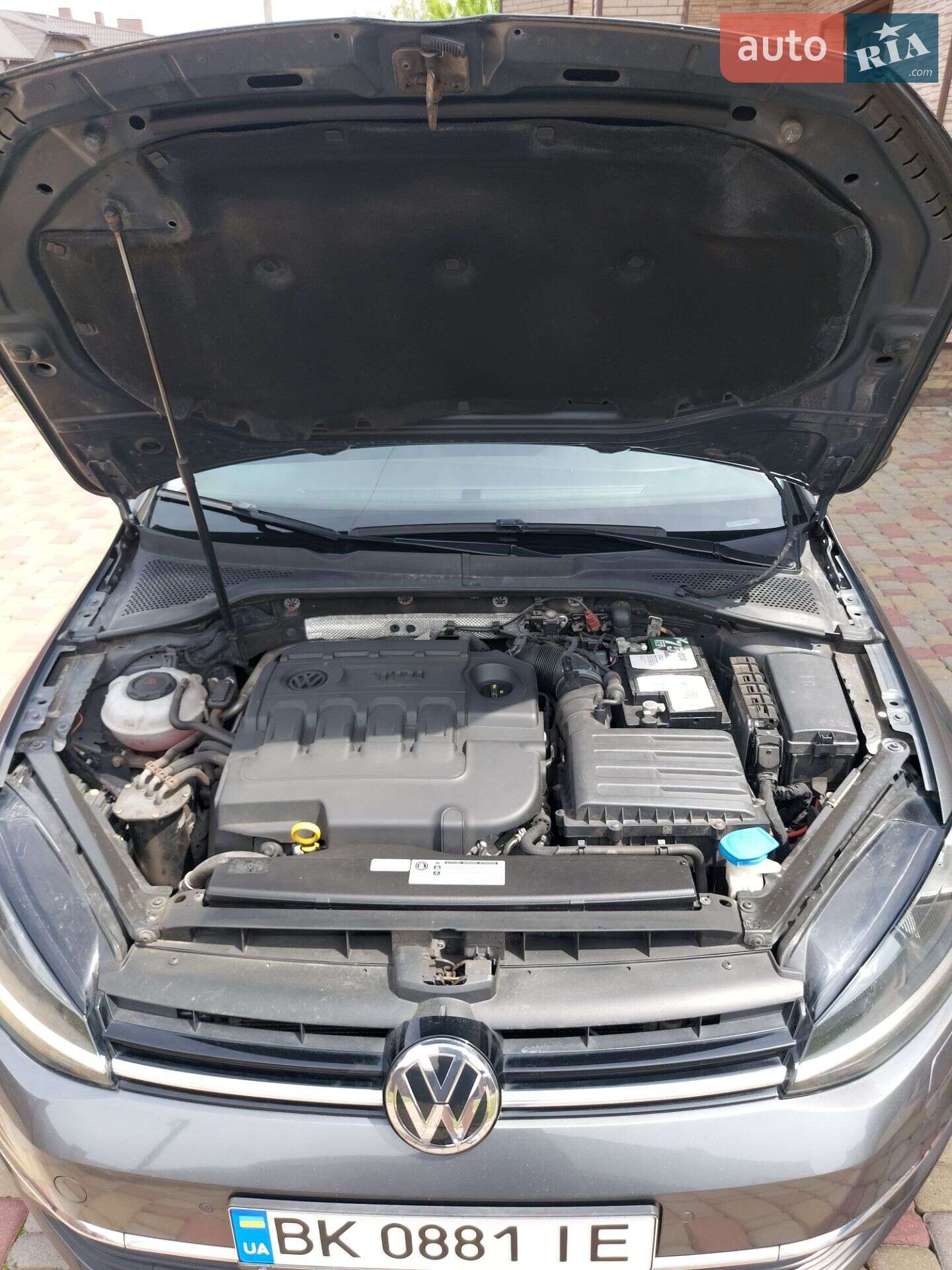 Volkswagen Golf 2017 VIN WVWZZZAUZJP548229 фото оголошення 14 з 28