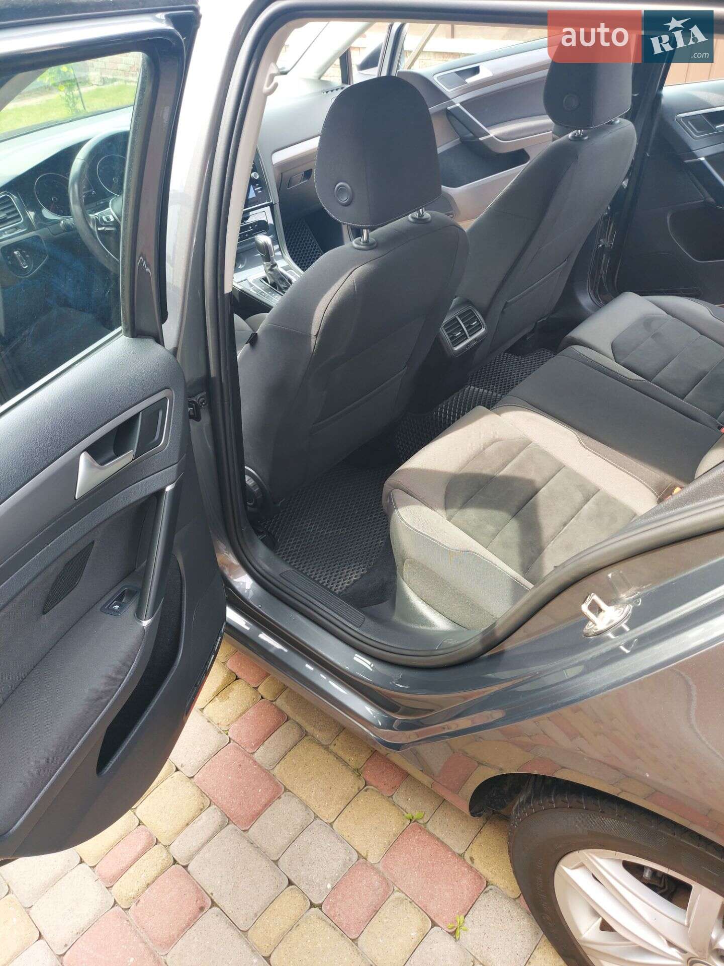 Volkswagen Golf 2017 VIN WVWZZZAUZJP548229 фото оголошення 22 з 28